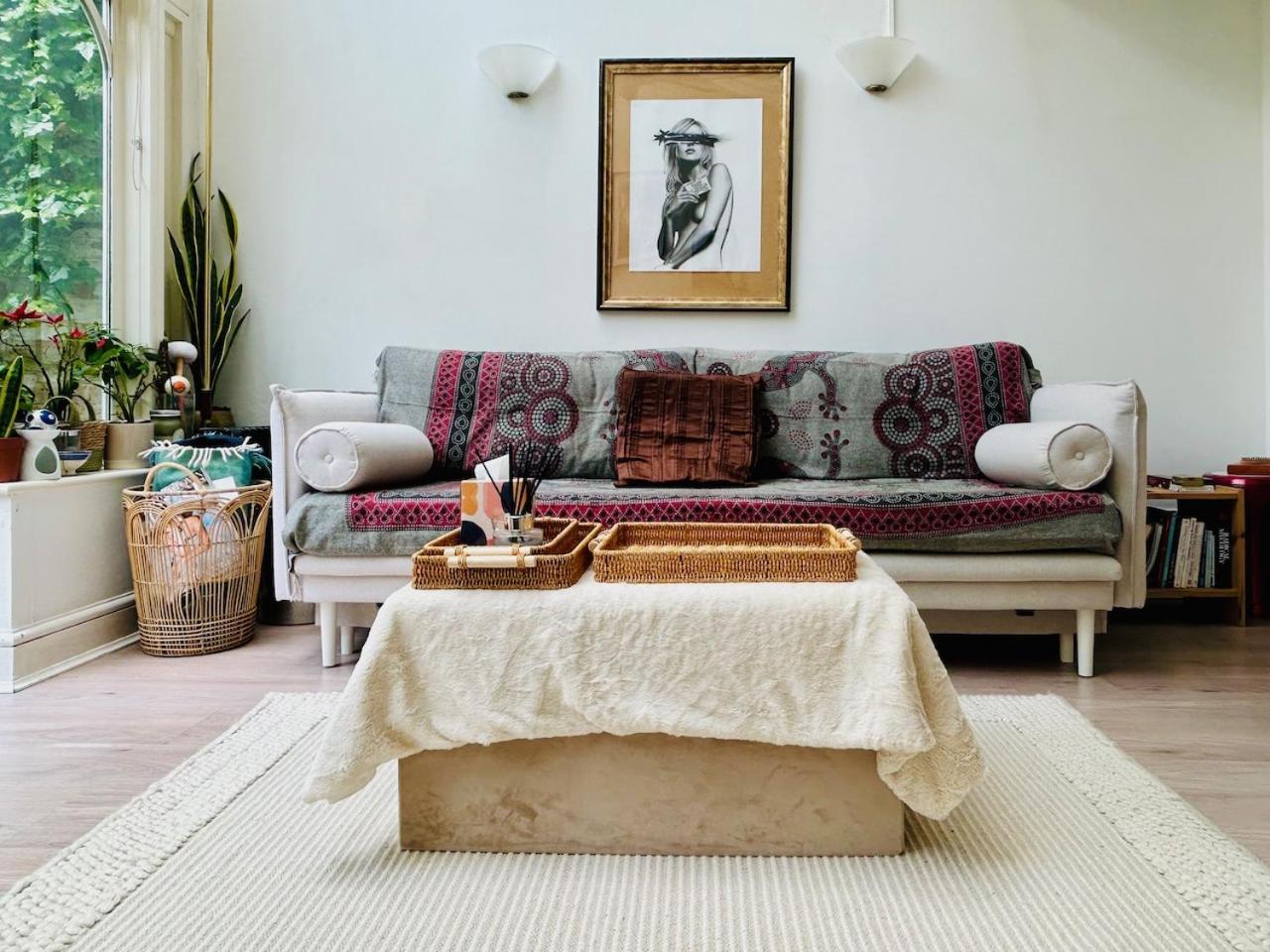 Kensington Gem Apartment