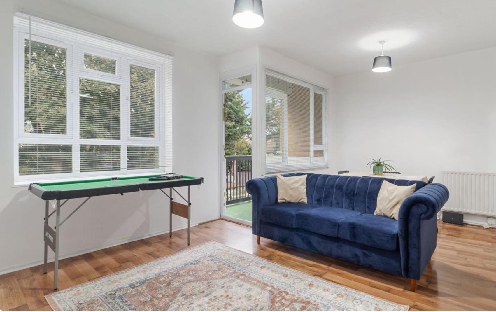 3 Bed Hackney Flat, 15 Minutes From Clissold Park *