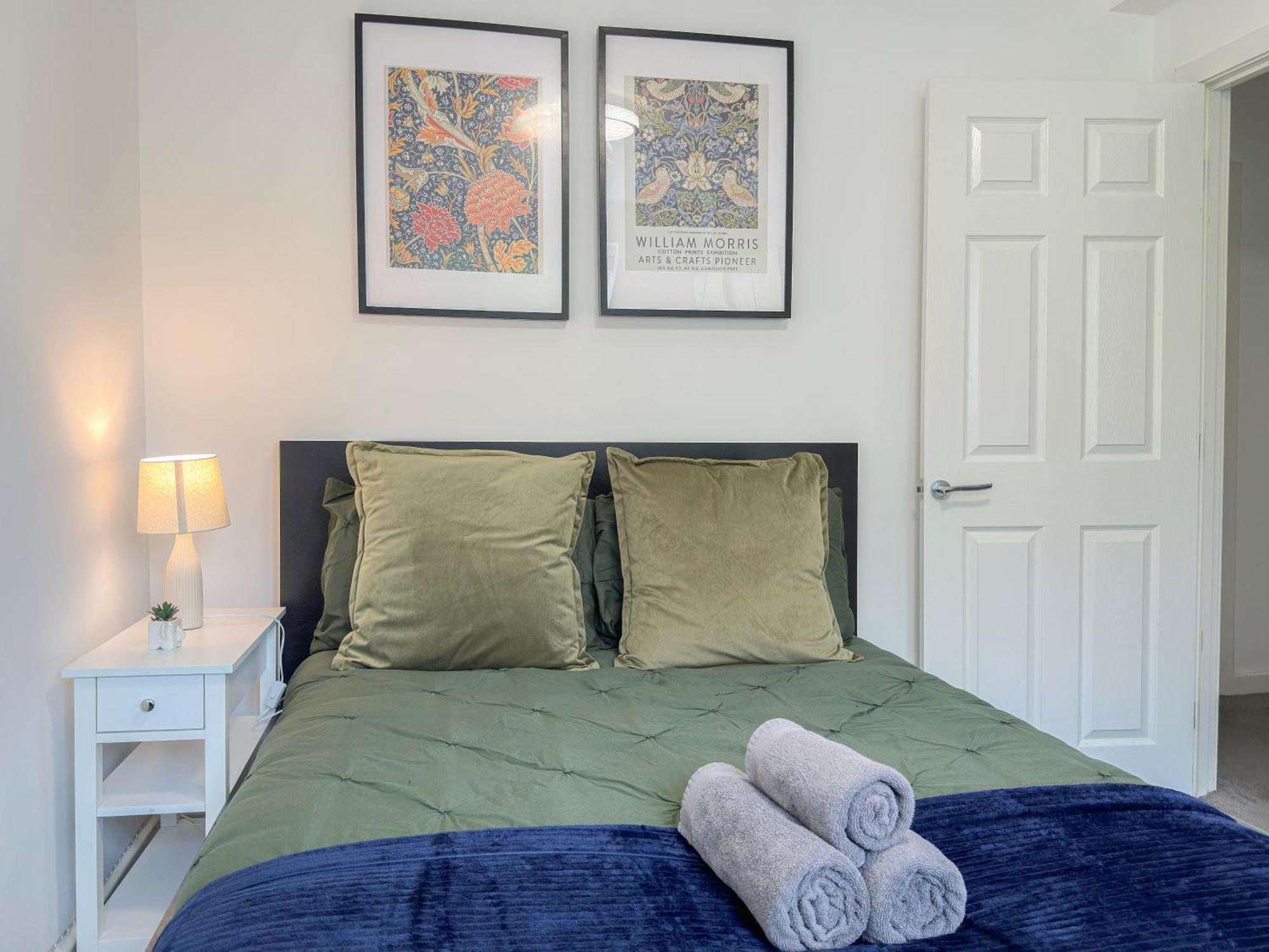 Apartment Cozy 2-bedroom Flat With Private Balcony Near Islington Station, Canonbury London