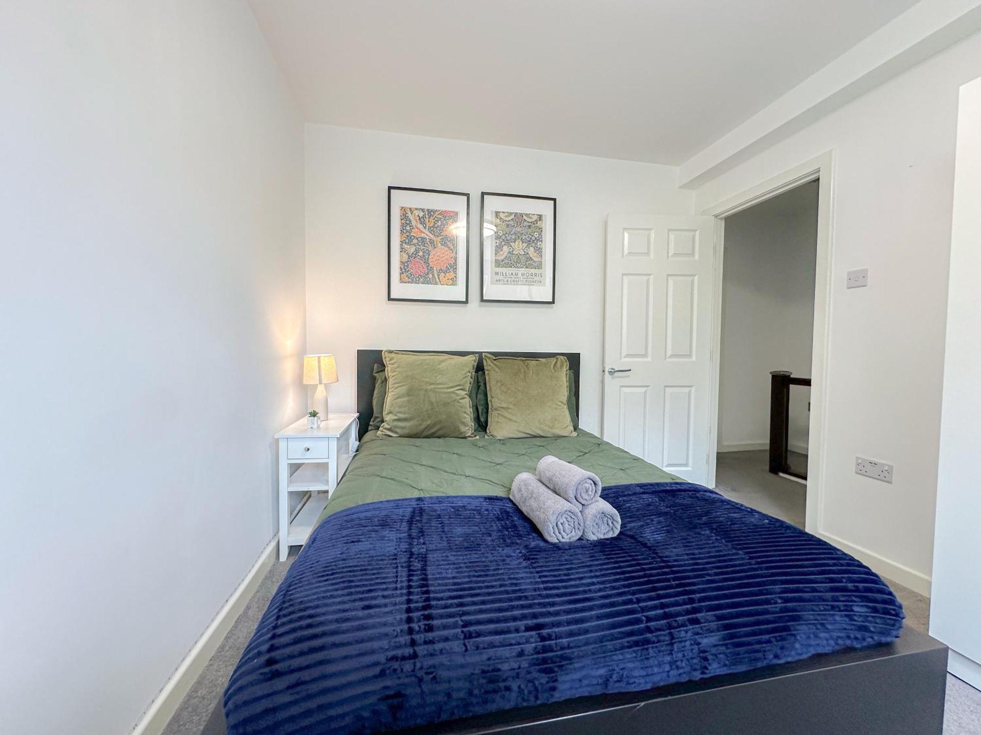 Cozy 2-bedroom Flat With Private Balcony Near Islington Station, Canonbury