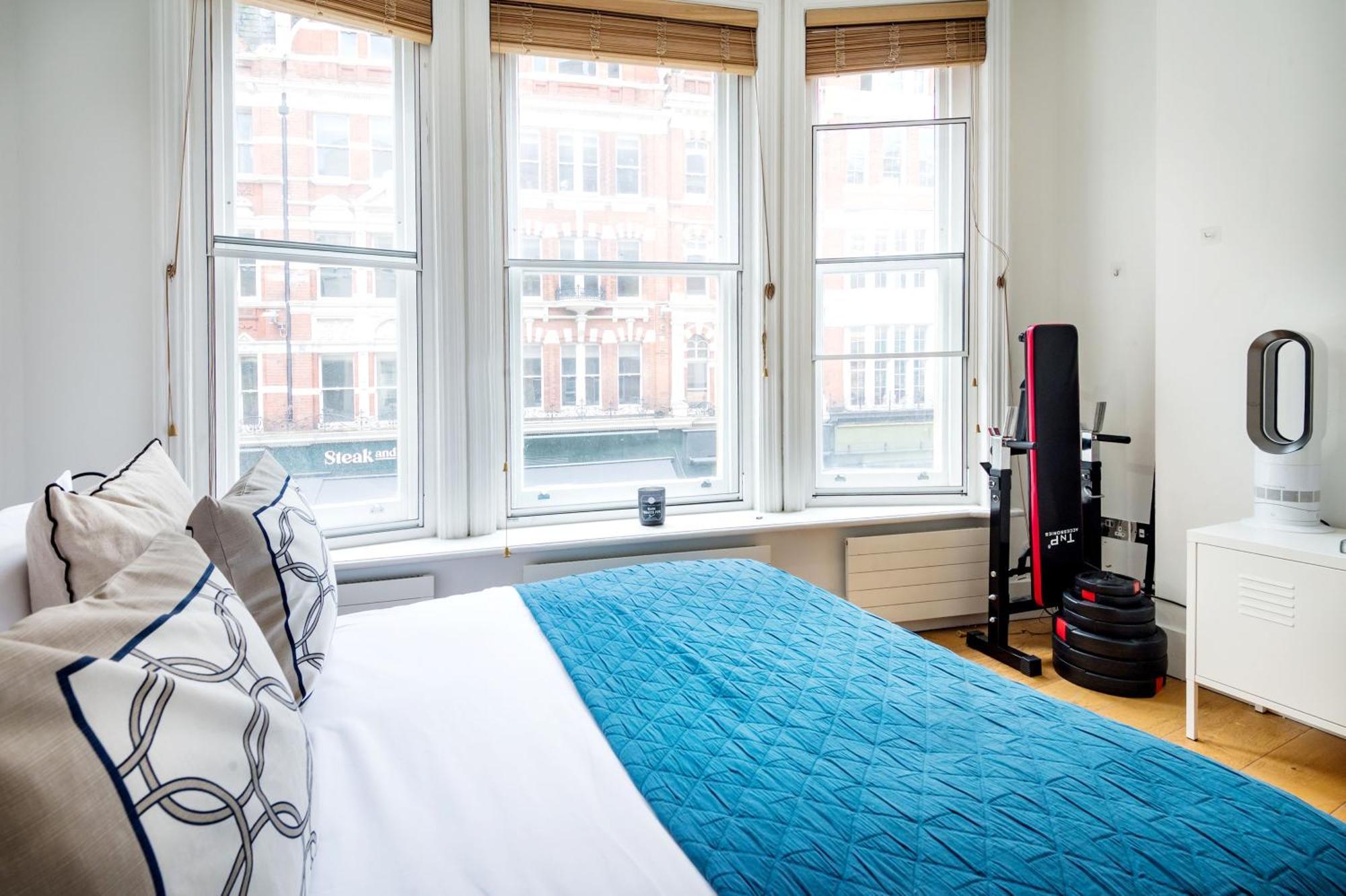 Arcore Premium Leicester Square Apartment