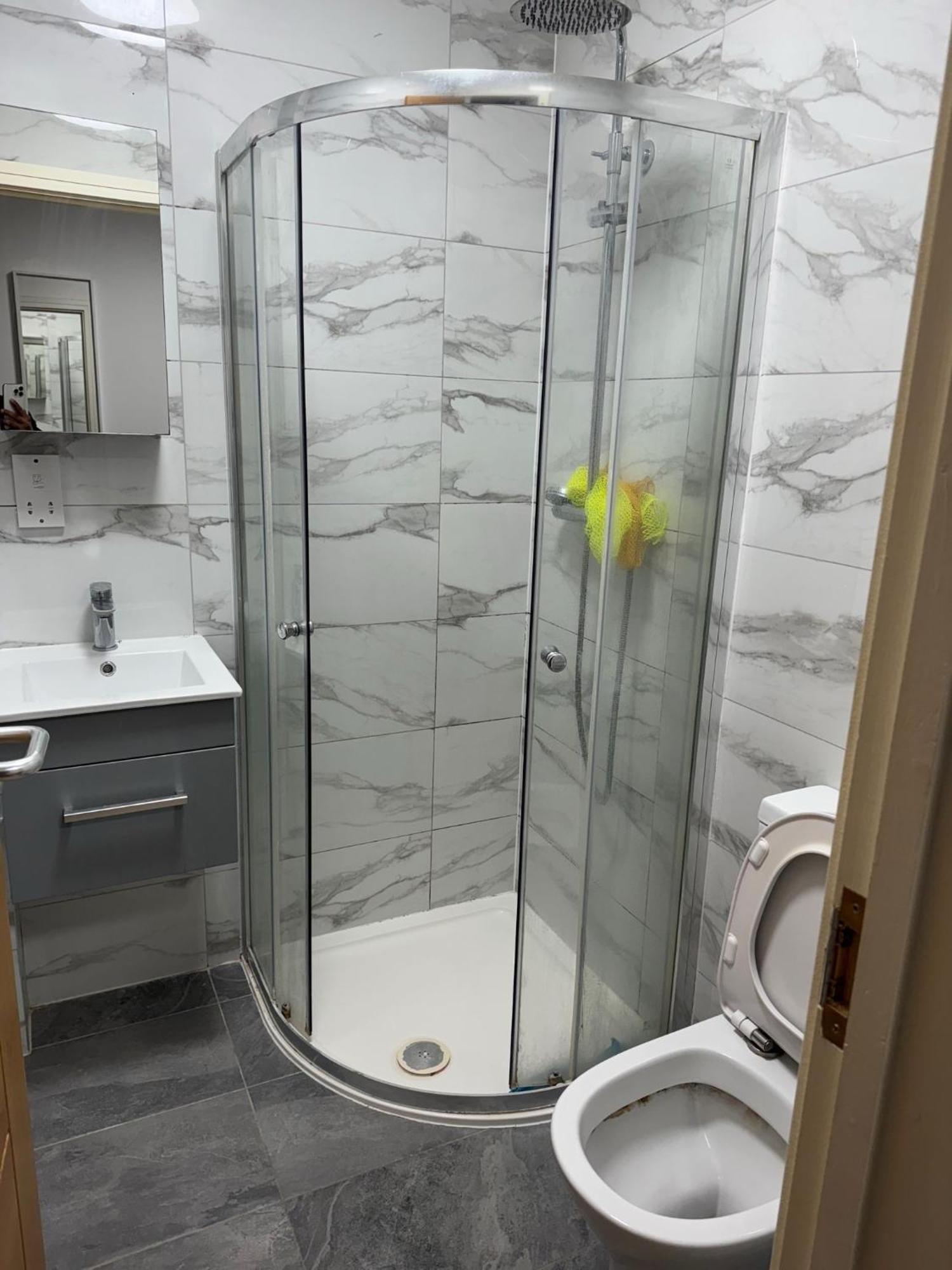 Luxury Ultra Super High Quality Full Flat In Central Near Station Apartment