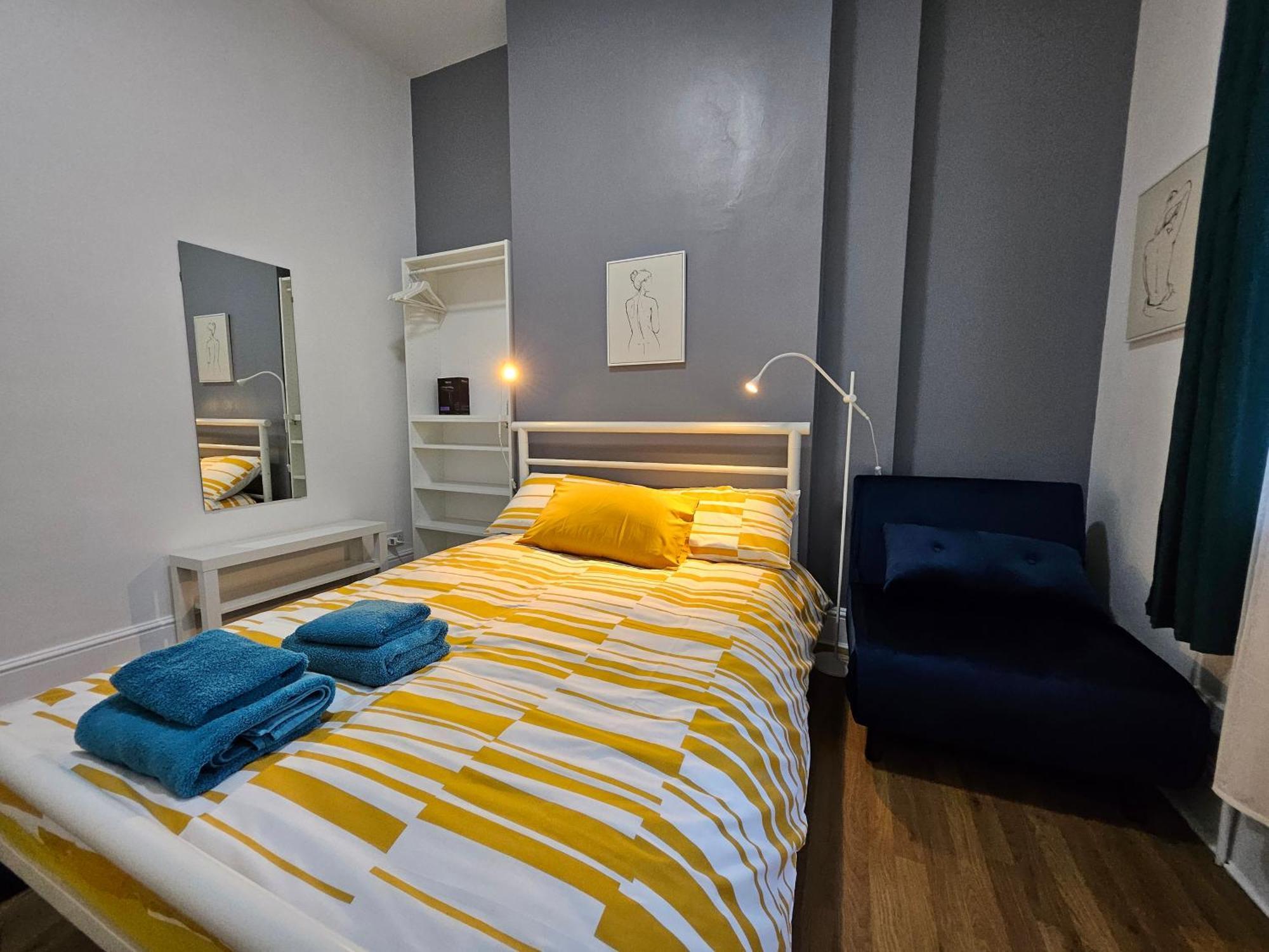 Modern Spacious 10 Minutes From Big Ben Guest house *