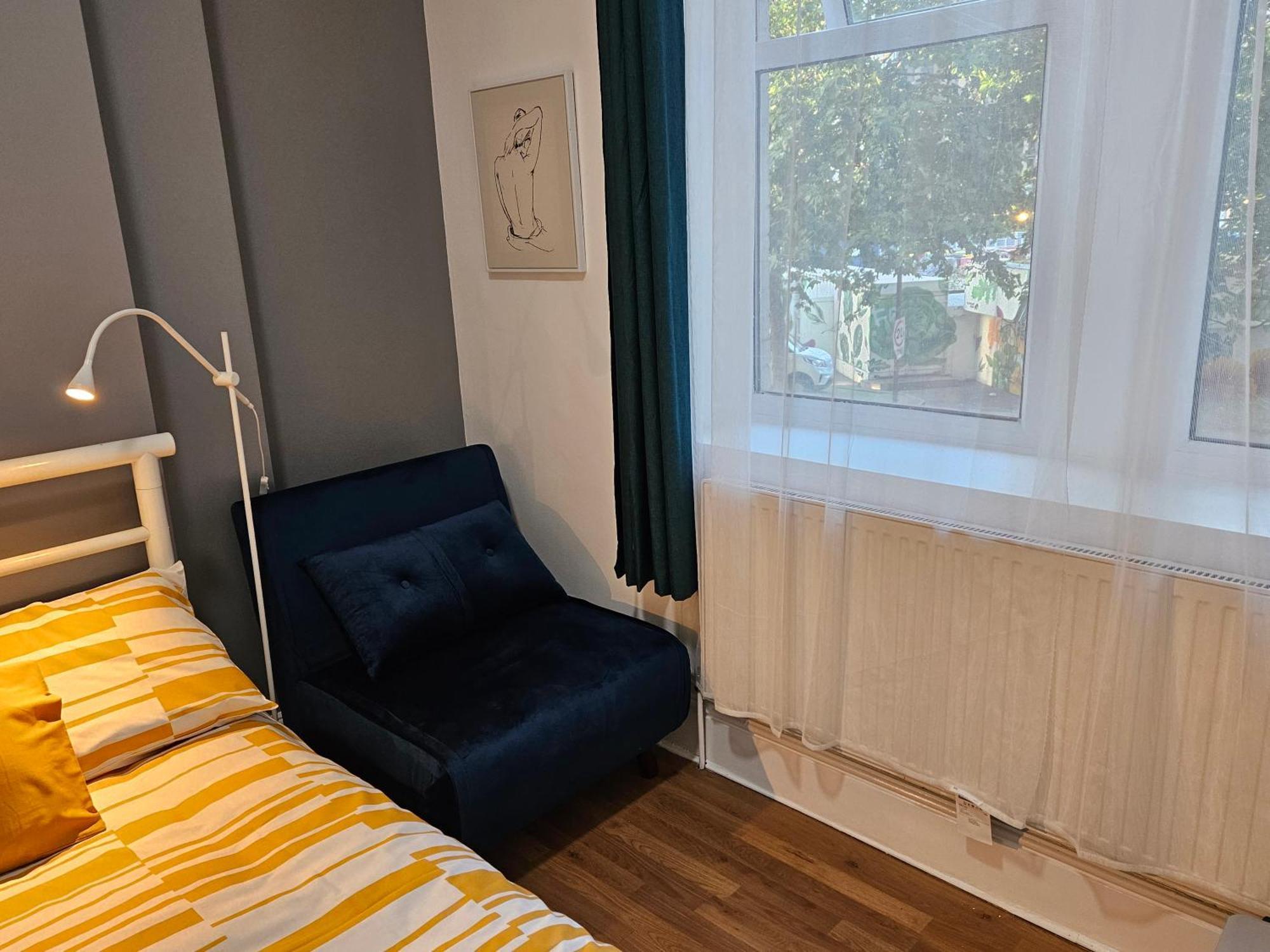 Modern Spacious 10 Minutes From Big Ben Guest house