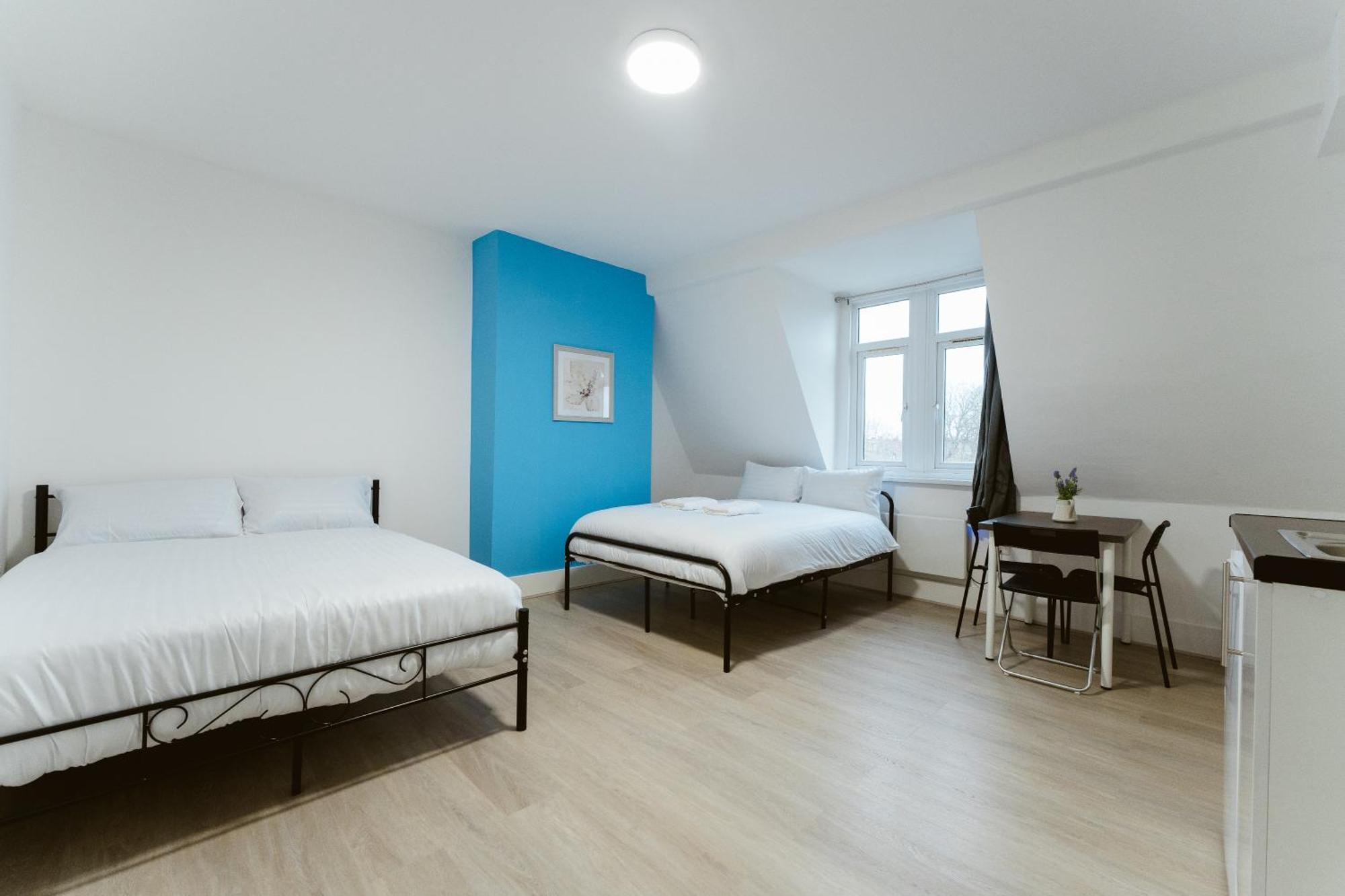 The Wood Star Self Contained Guest house *