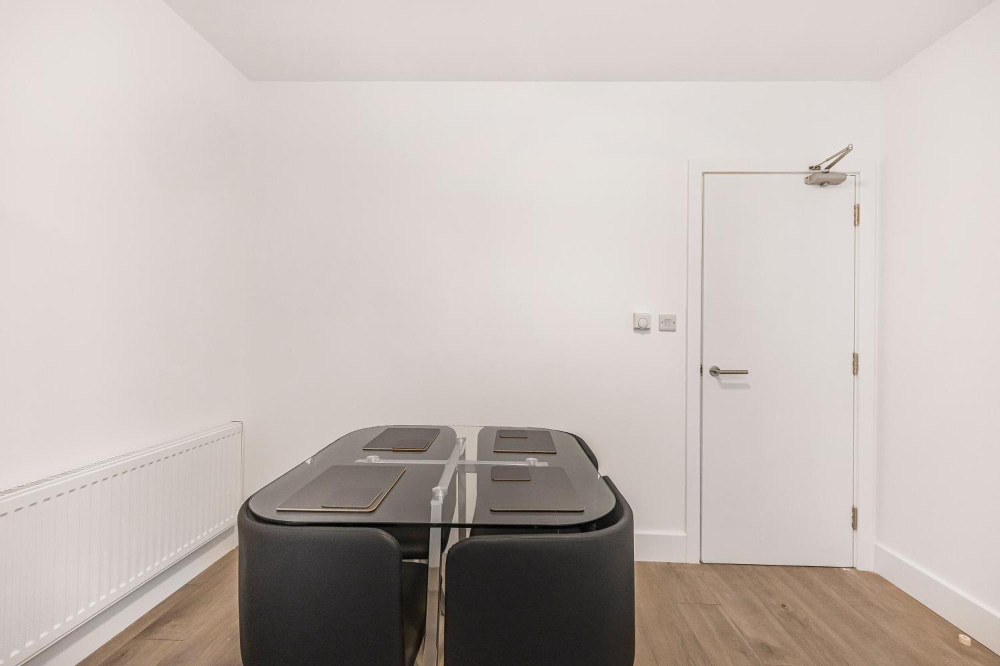Amazing Flat Centrally Located Apartment London