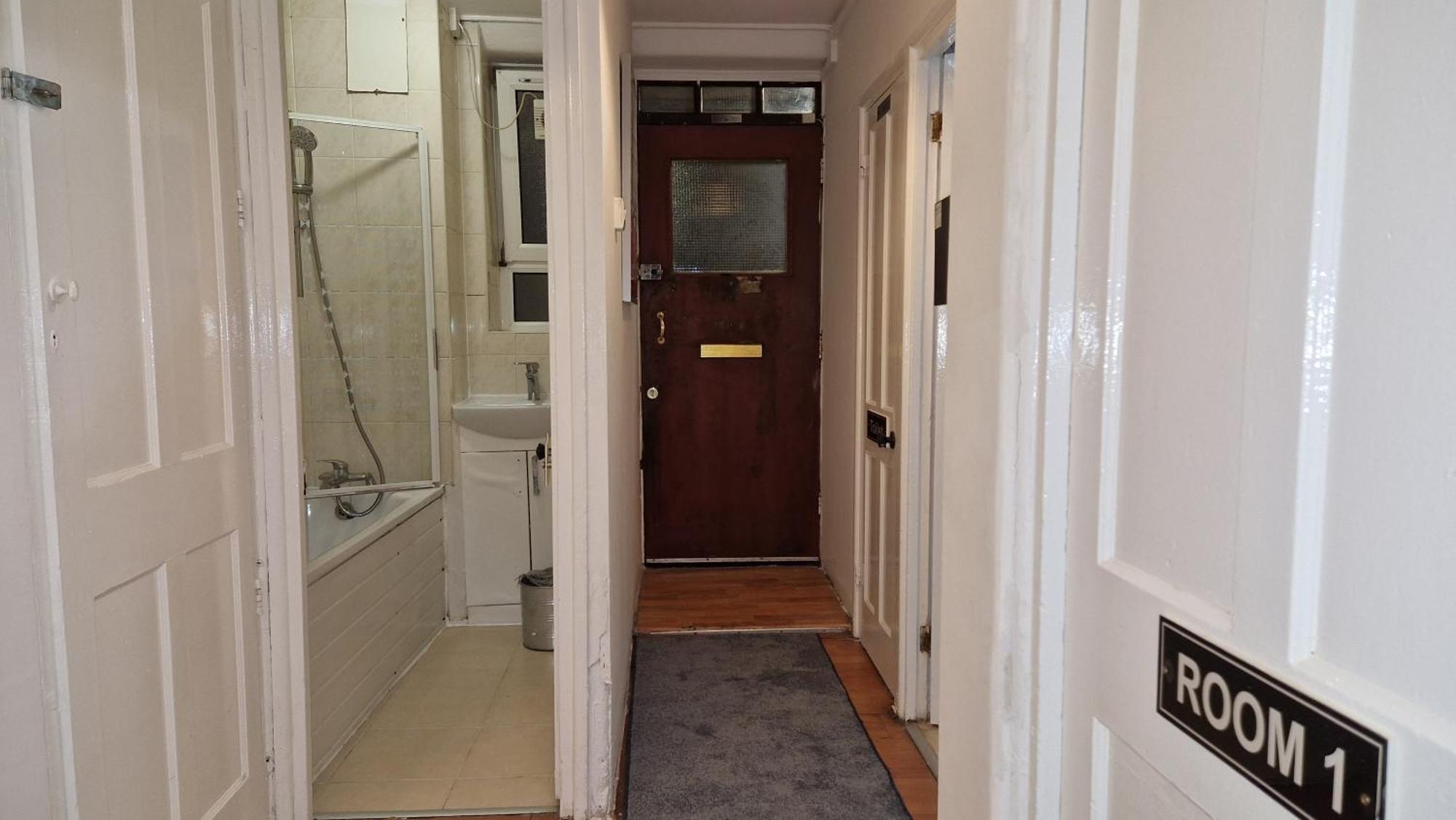 The Cosy Newcourt House, 6-sleeper - 15 Minutes From Zone 1 Apartamento Londres