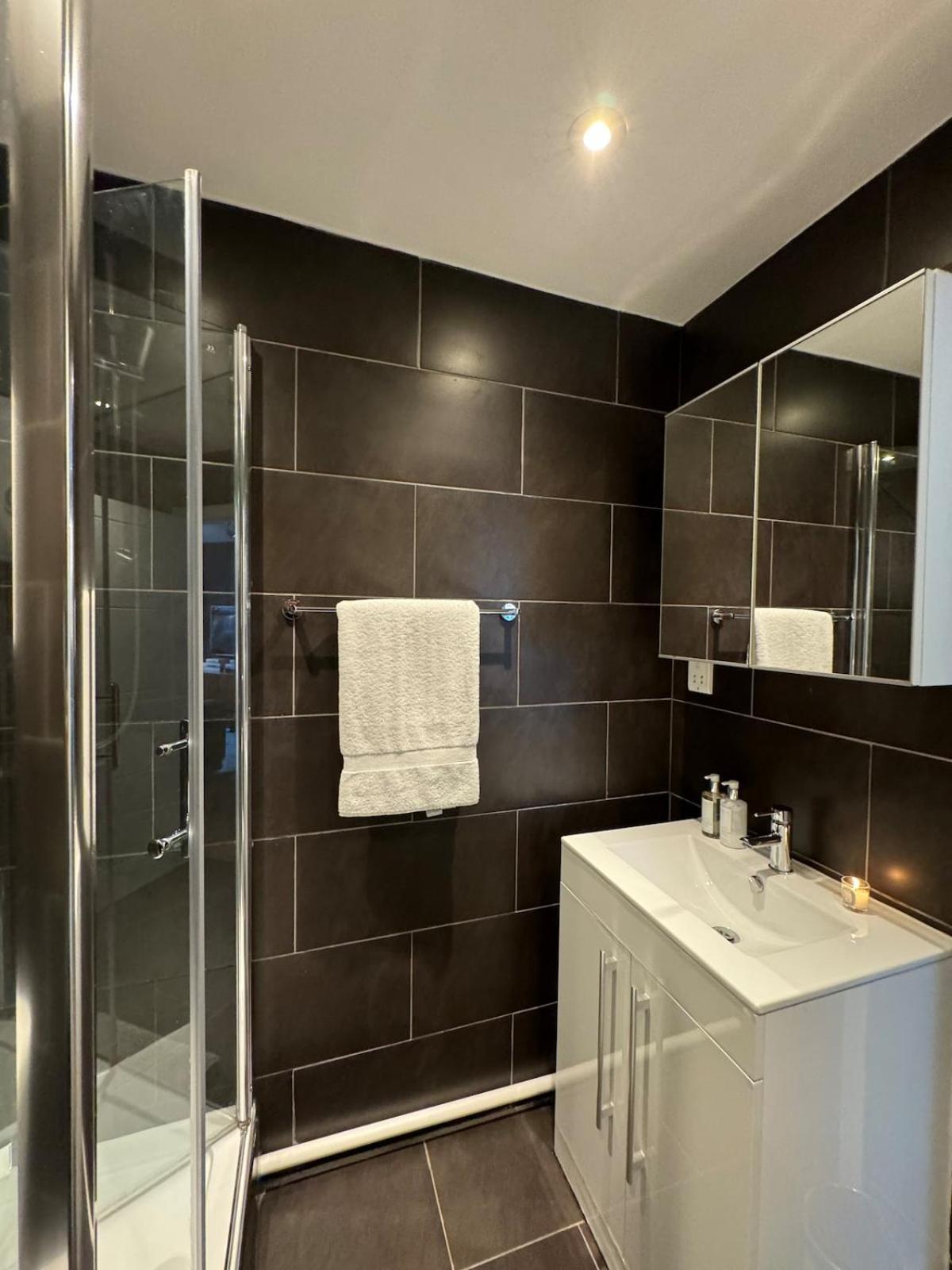 Soho Serenity Apartment *