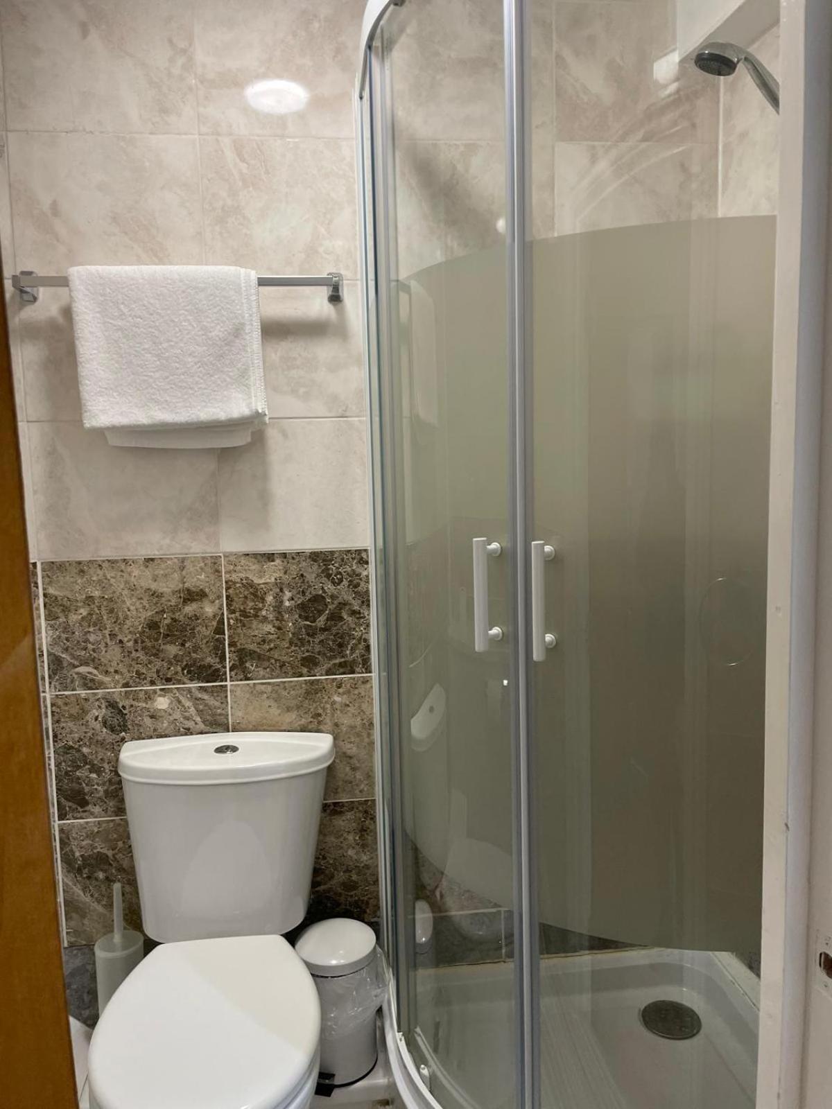Guest house Leman House London