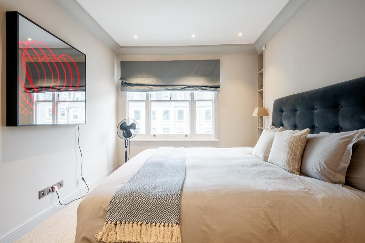 Exquisite 3brs Maisonette Located In Chelsea London