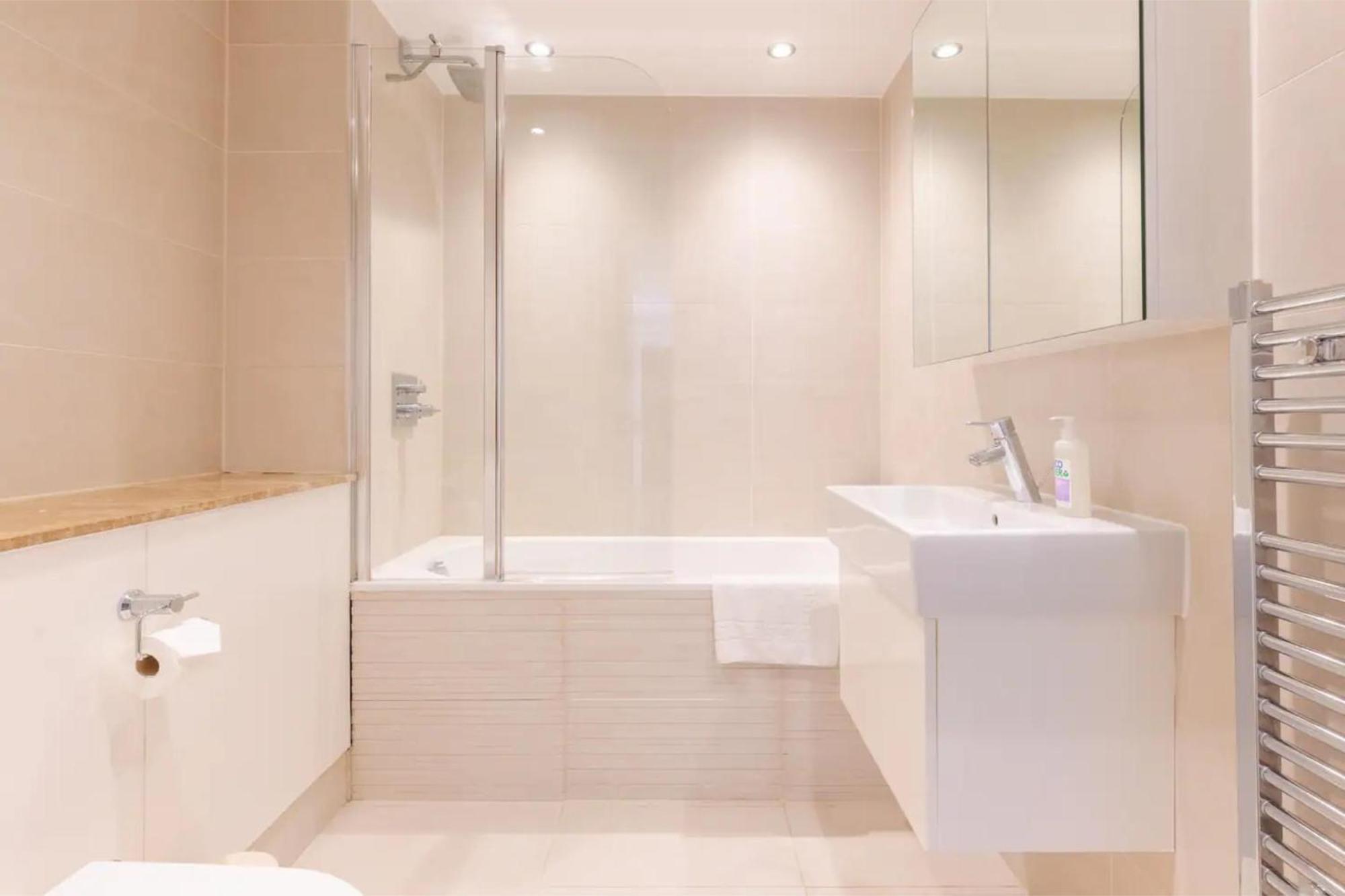 Stylish 2bd Near Notting Hill Appartement