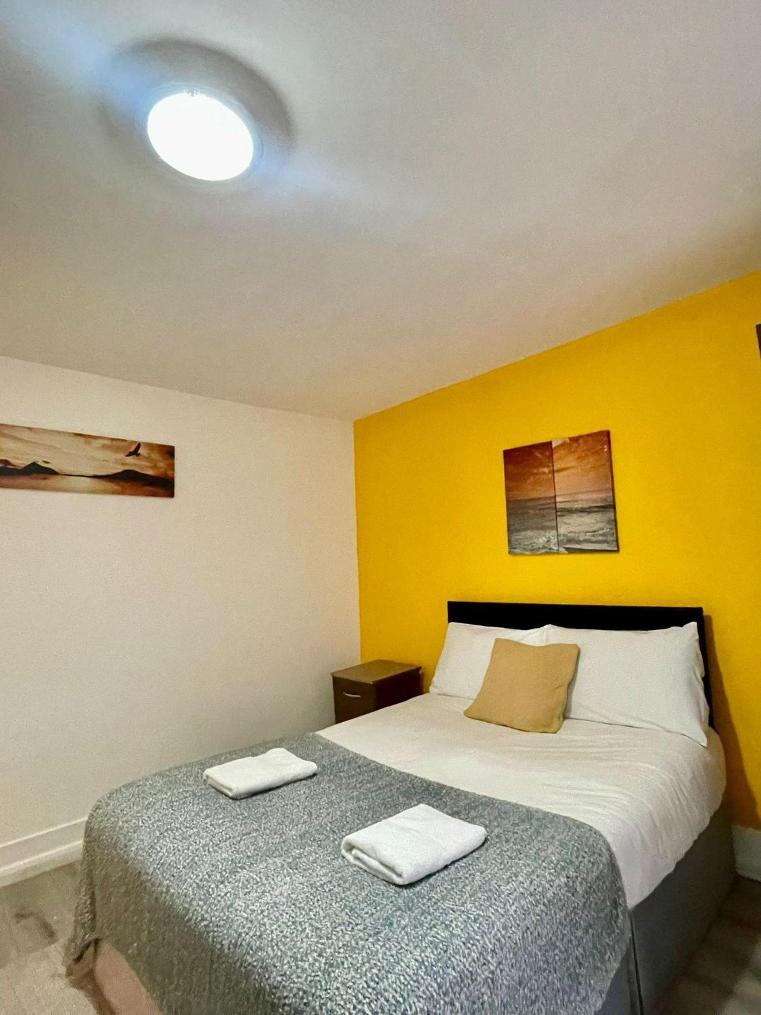Impeccable In South Kensington * Londen
