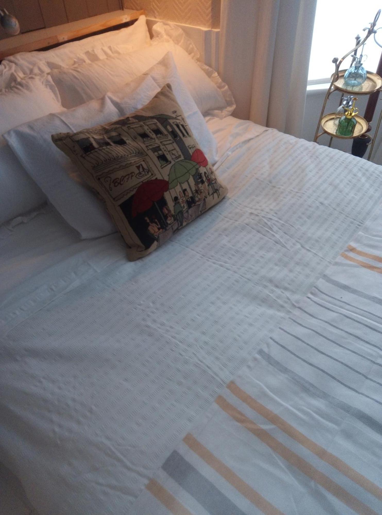 Hild Sleeps 2 Near Alexandra Palace London
