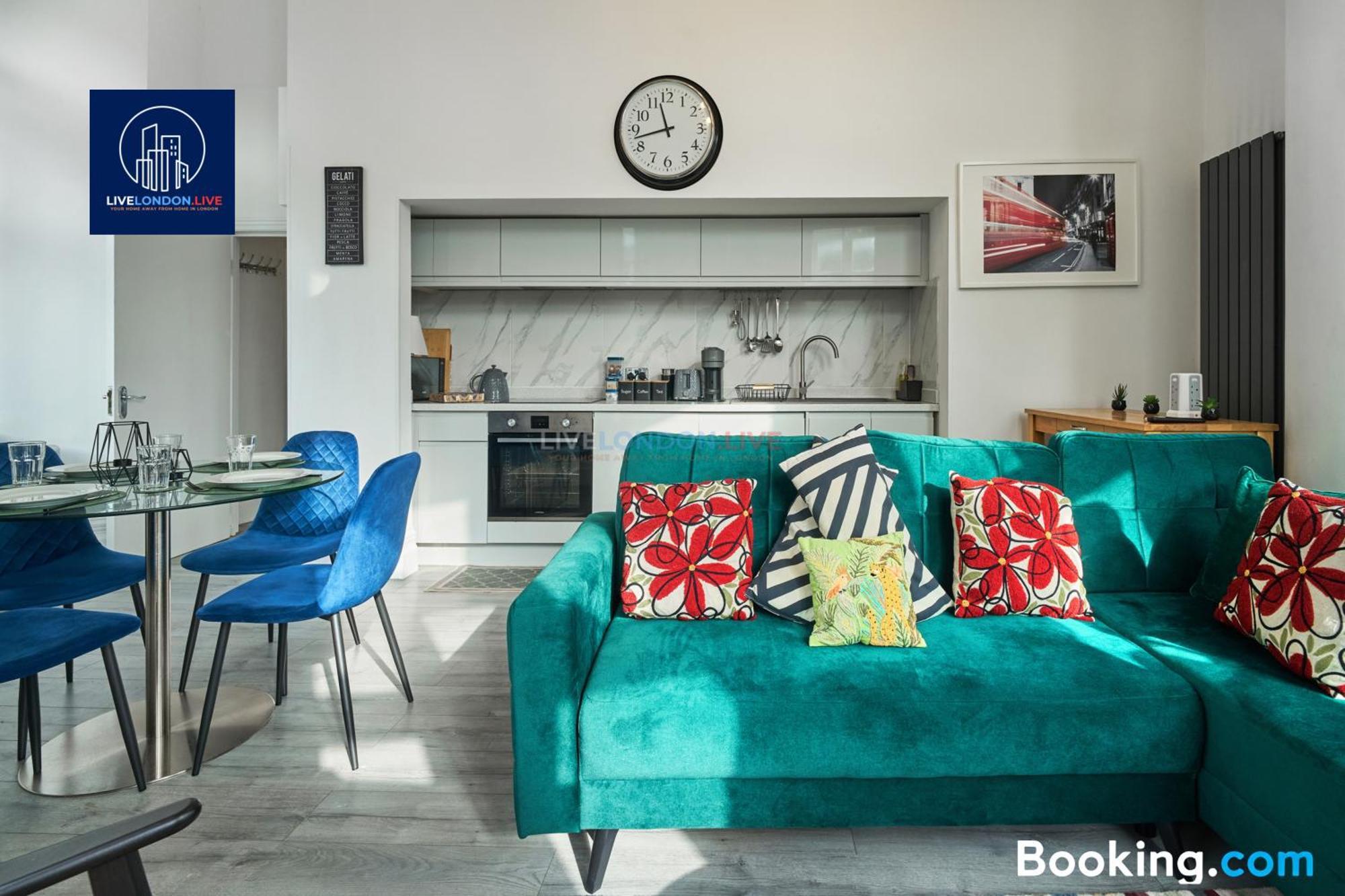 Apartment Last-minute Escape L Sleeps Up To 4 Guests L One-bedroom With King Bed And High Ceilings Near Camden By Live Short Lets & Serviced London