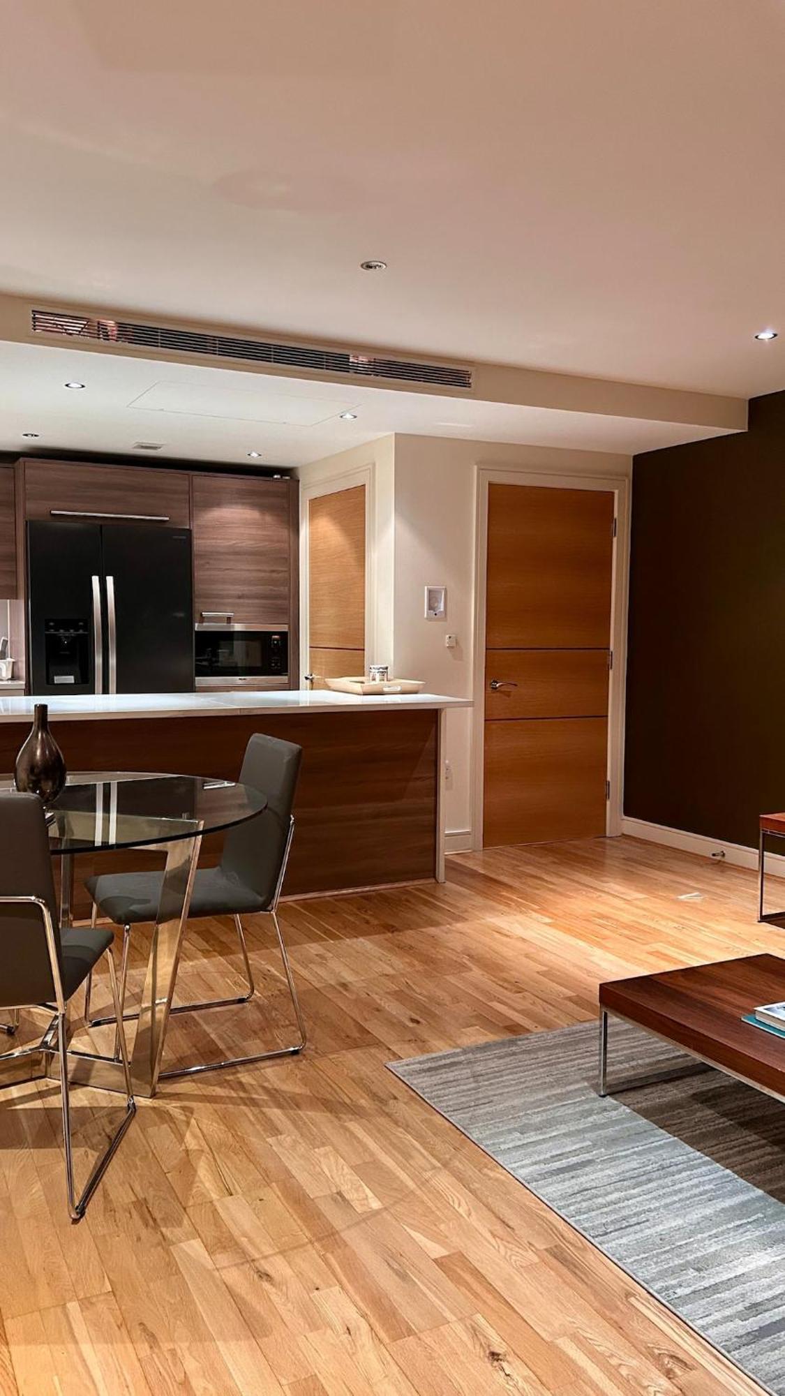 Comfortable & Well-located 2 Bed In Chelsea *