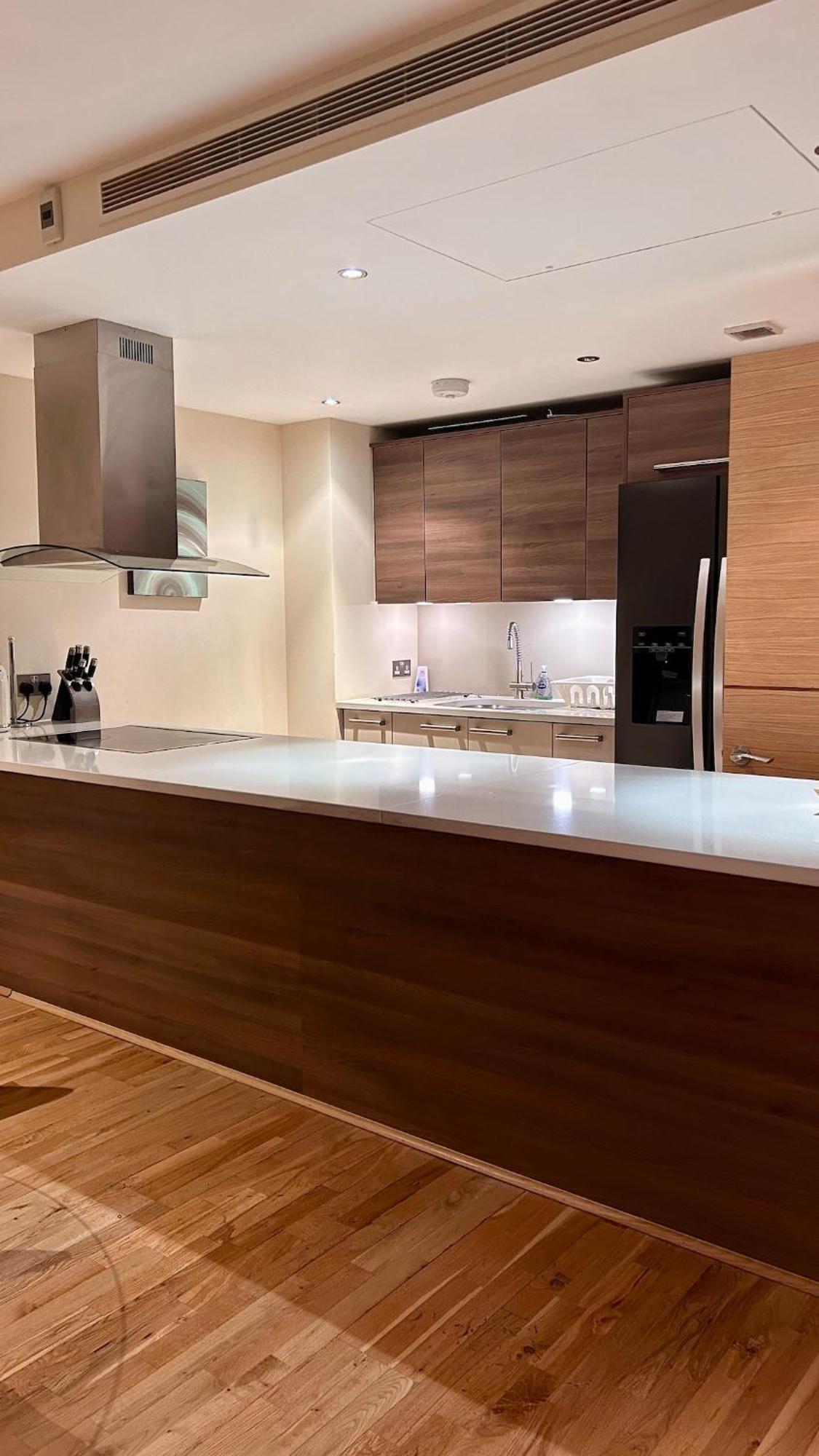 Comfortable & Well-located 2 Bed In Chelsea * London