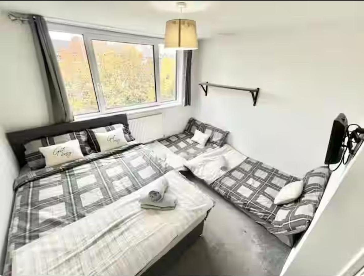 Paddington Private Sleeps 4 London