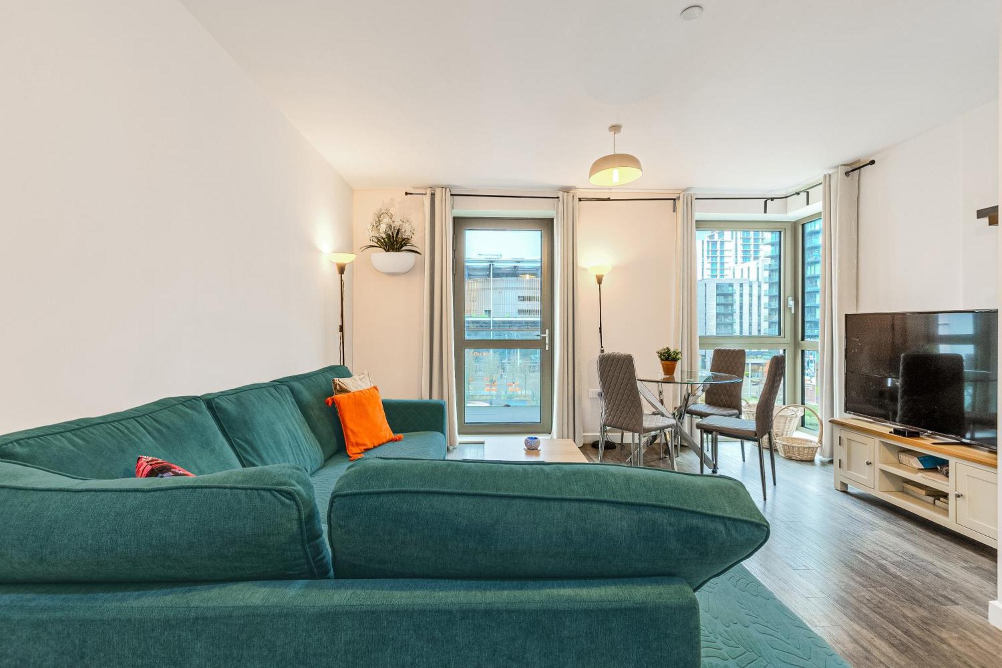 Bright New Flat Overlooking The Wembley Stadium Apartment *
