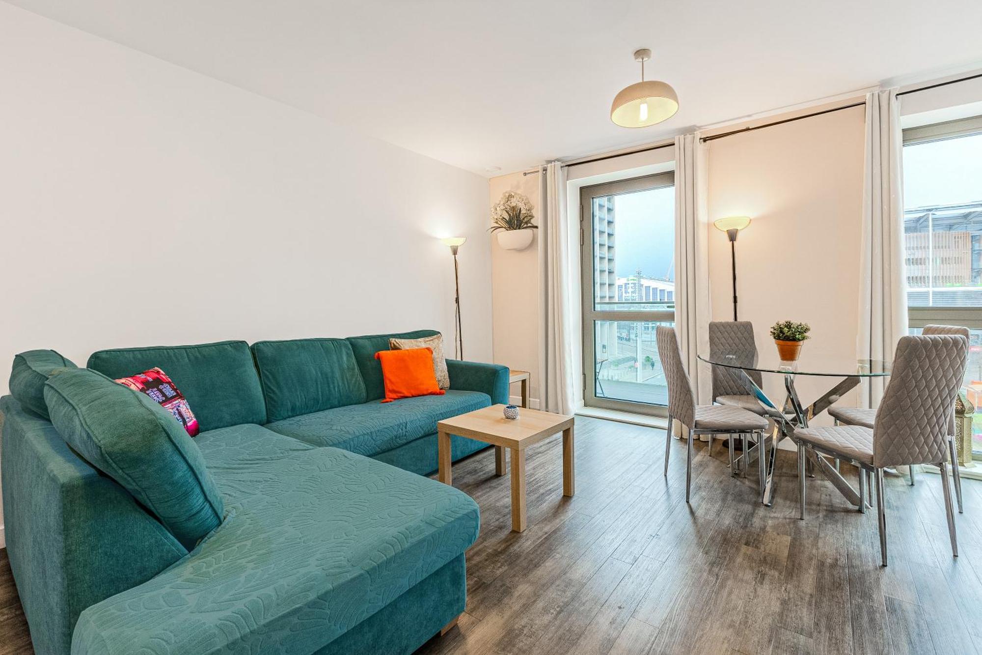 Bright New Flat Overlooking The Wembley Stadium * London