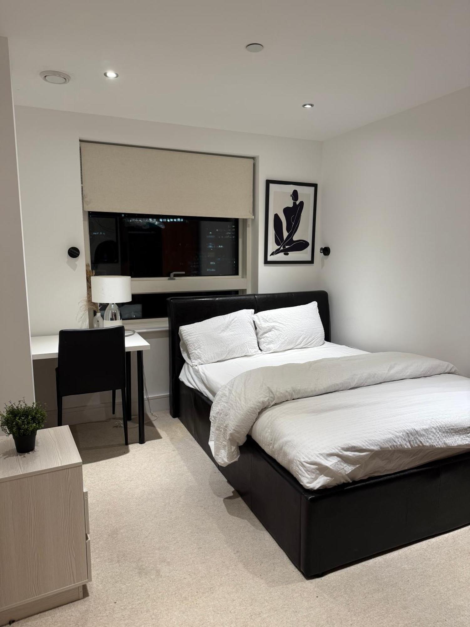 Apartment Talisman Tower London