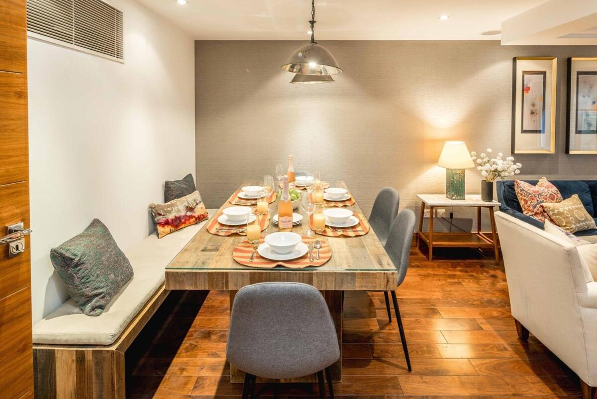 -air Con- Luxury Townhouse - High St Kensington! Londen