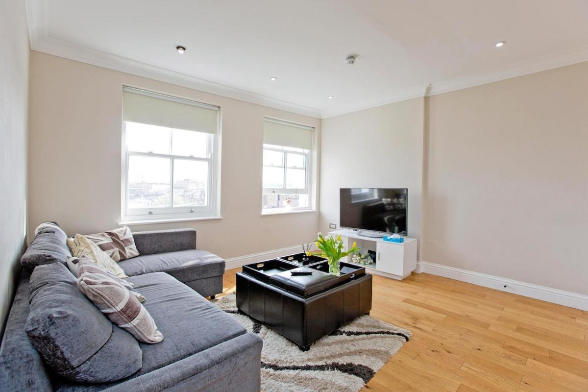 Large Modern 2 Bd Kensington No 8 Apartamento