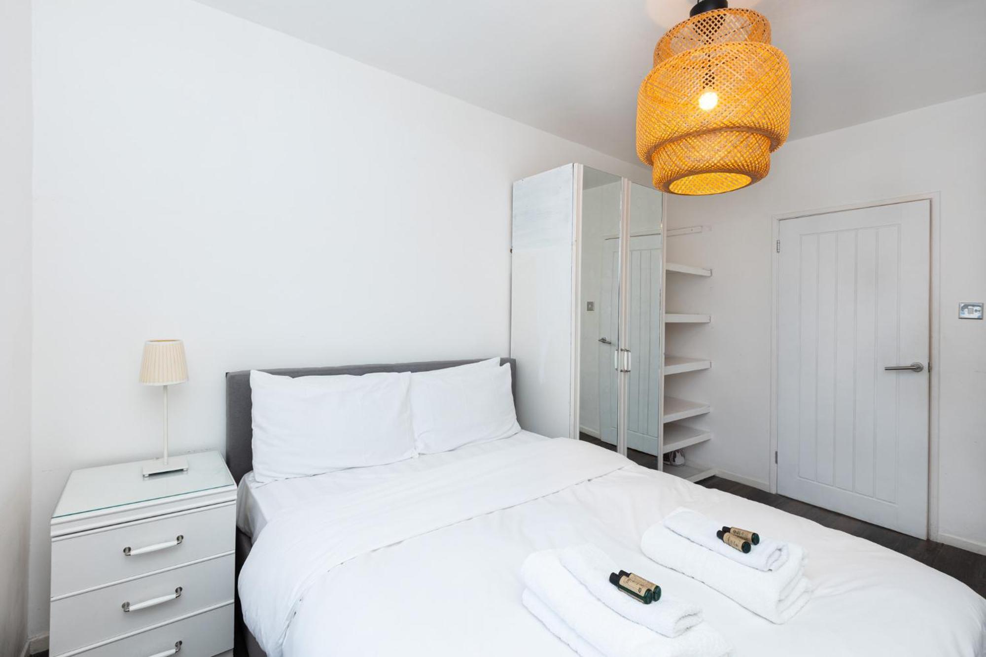 New Listing! Stylish 2br In Shoreditch Apartment *