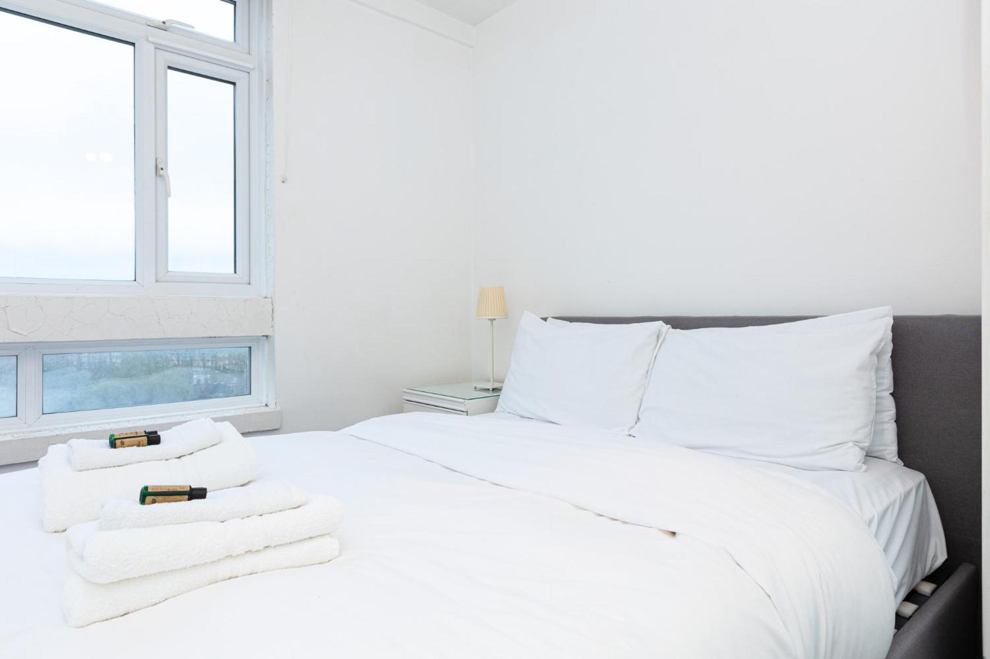 New Listing! Stylish 2br In Shoreditch Apartment London