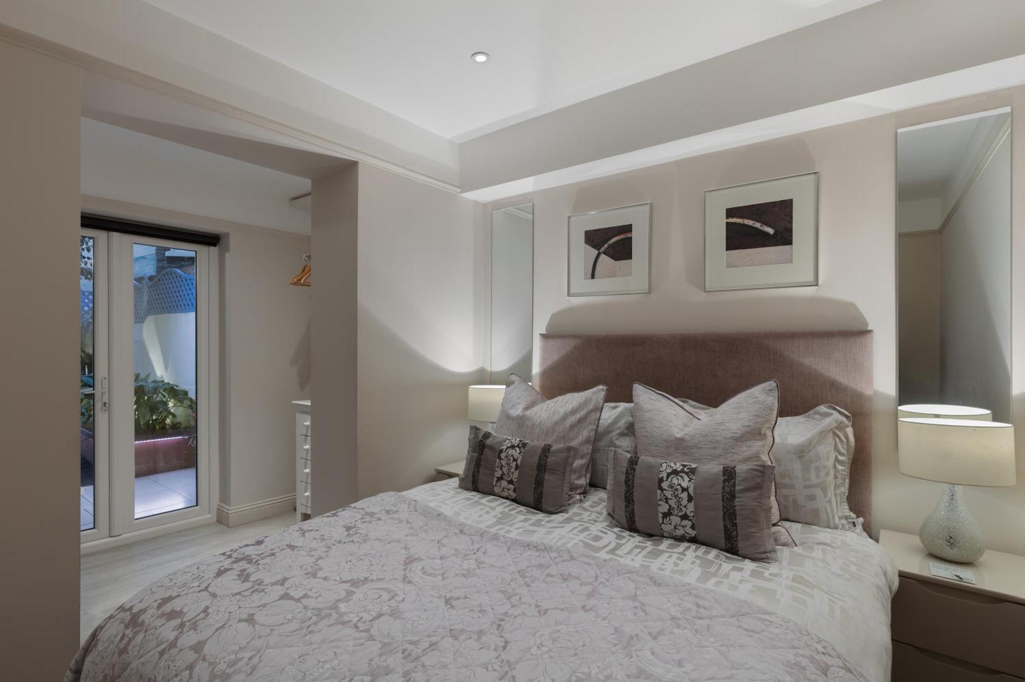 House Zone 1 London