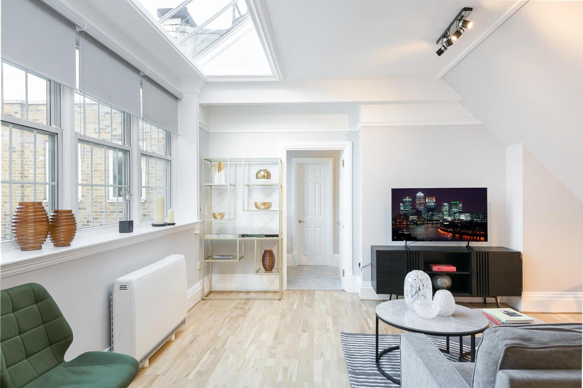 Urban Chic - Dorset Street Apartment