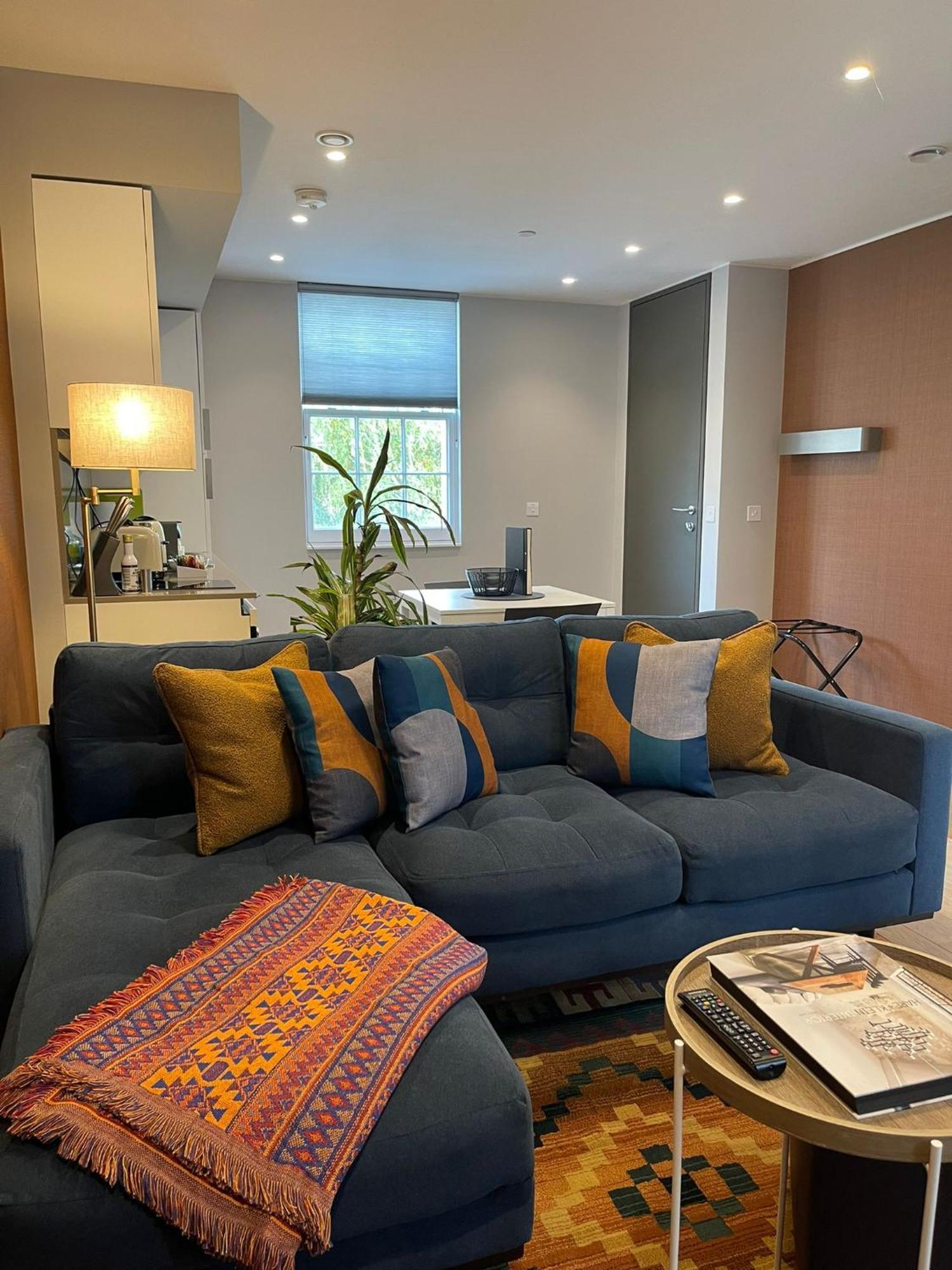 Apartment Mirabilis - Bayham Street