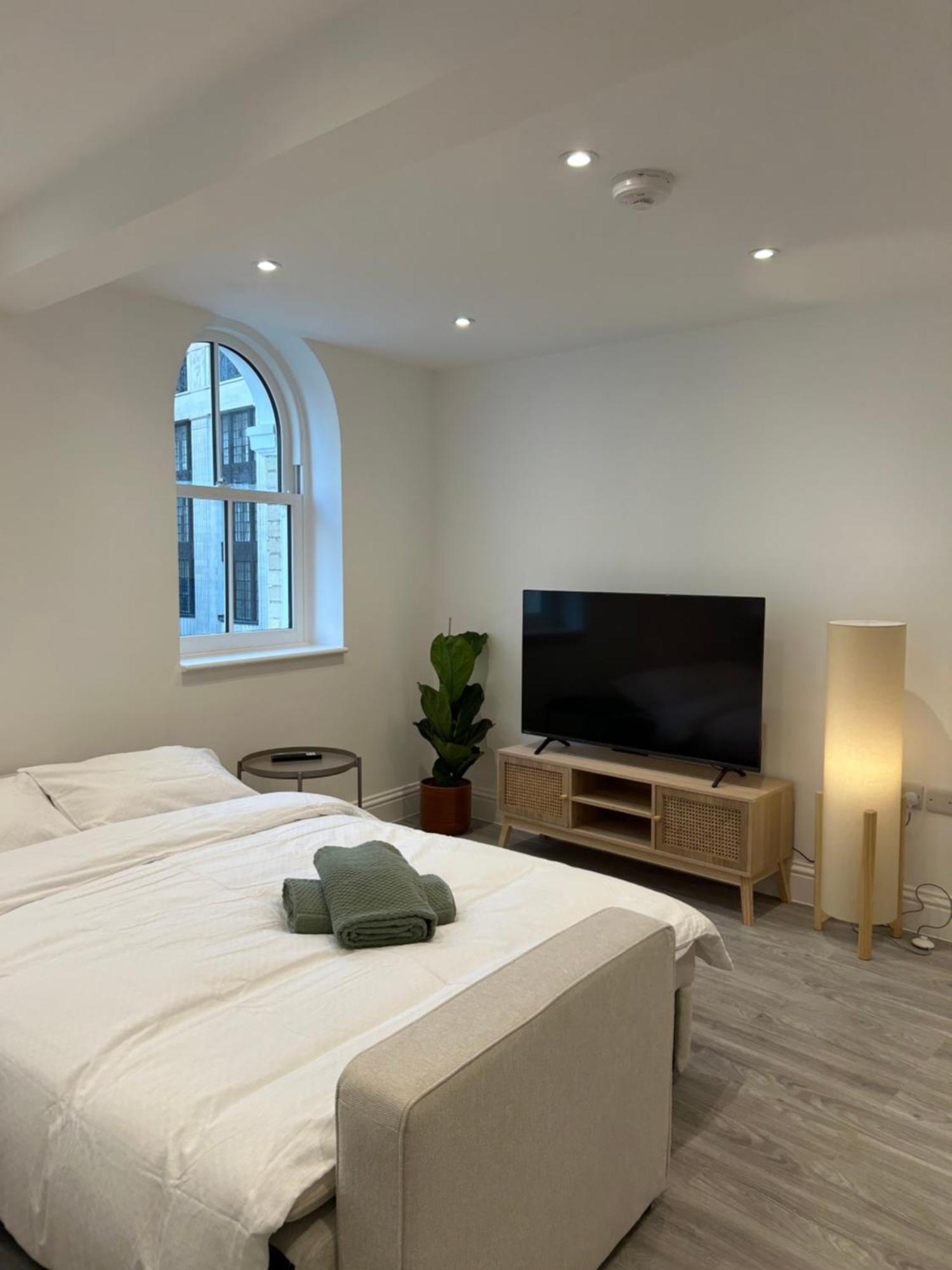 Prime Location Kensington * London