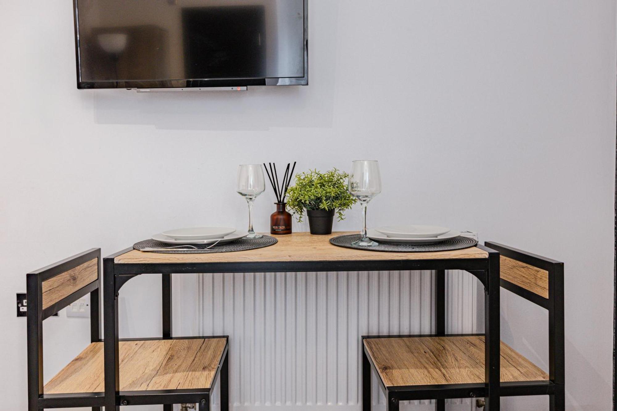 Apartment Langdon Apartments, Bouverie Place London