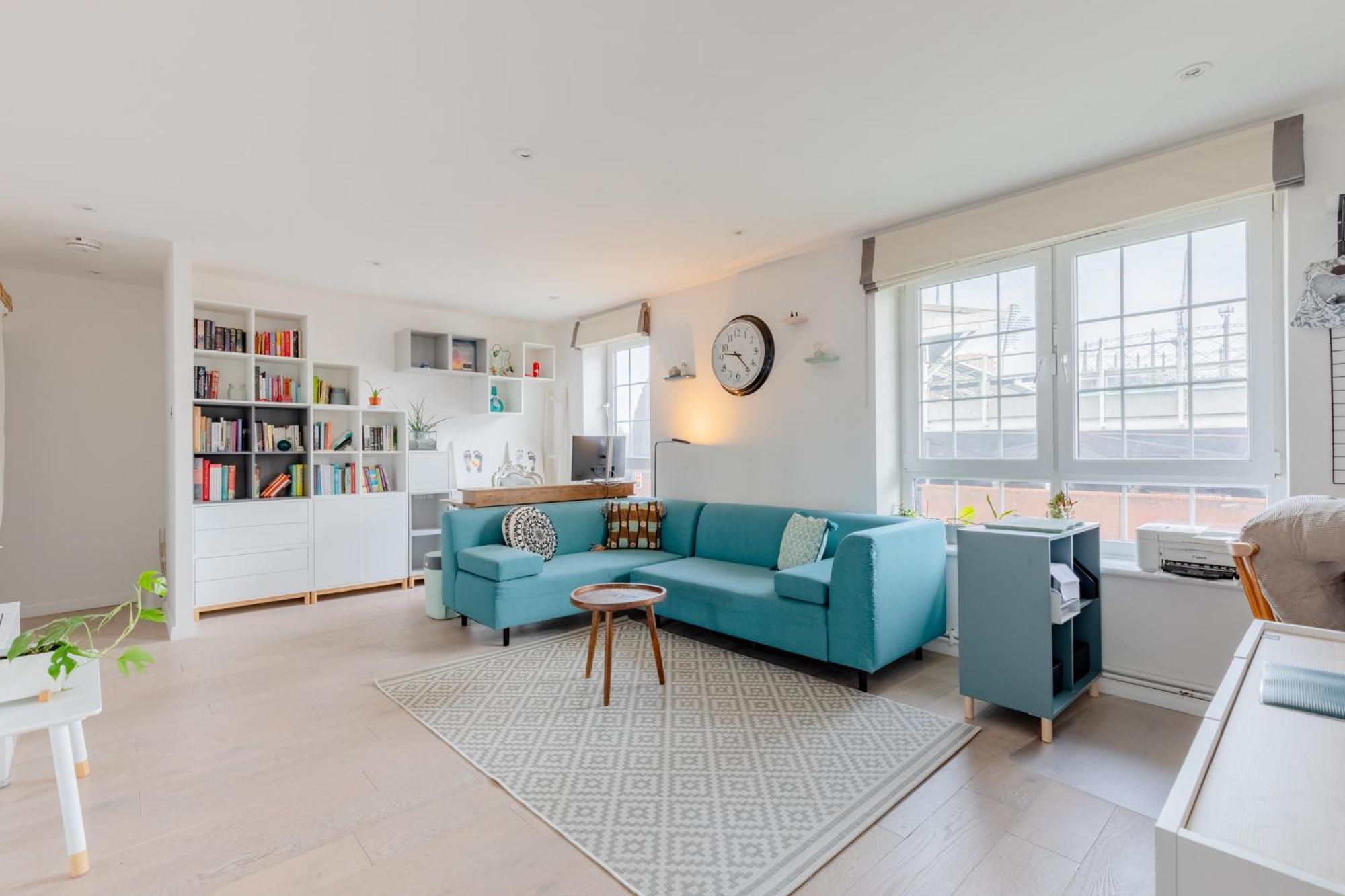 Bright Well Located 2bd Flat South East Apartment *