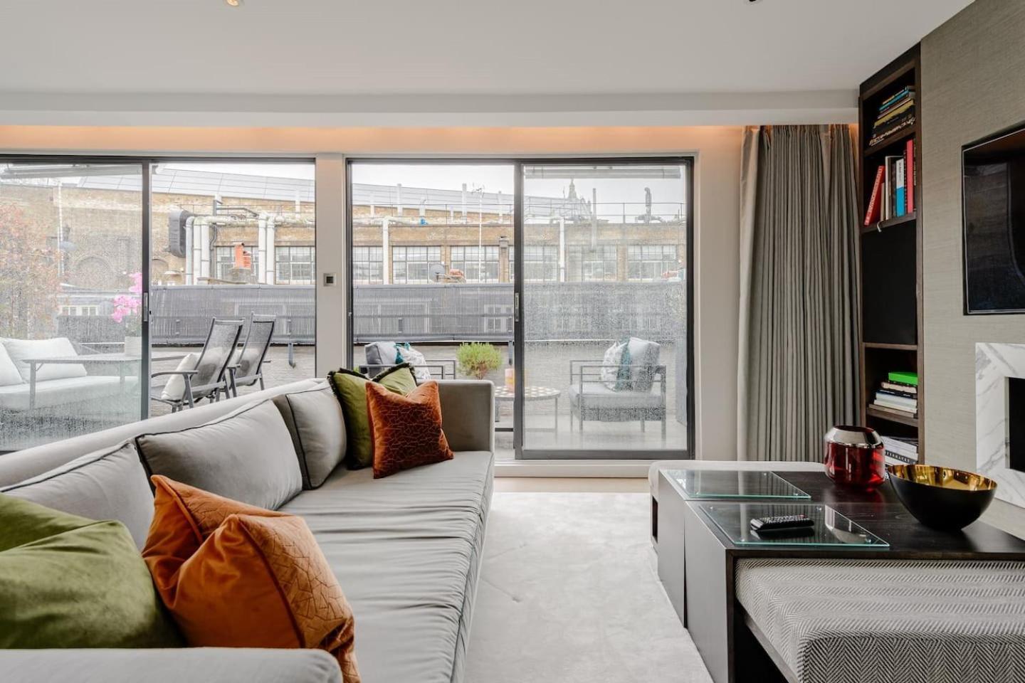 Holiday home Award Winning Interior Designed Luxurious Mews In Knightsbridge