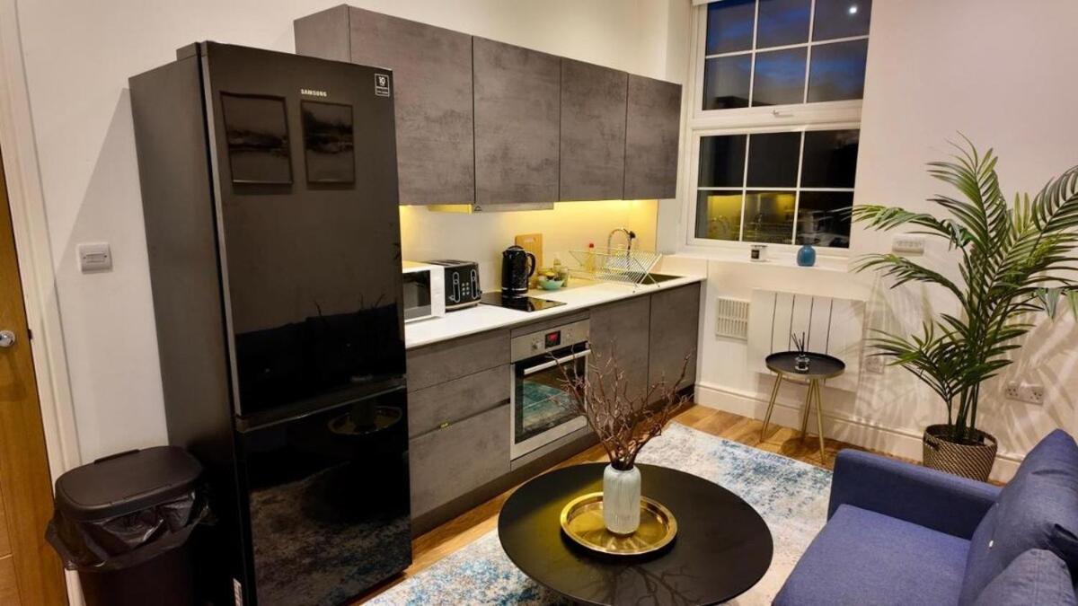 Appartement 1 Bed In Stratford, With Free Parking & Wi-fi Londen