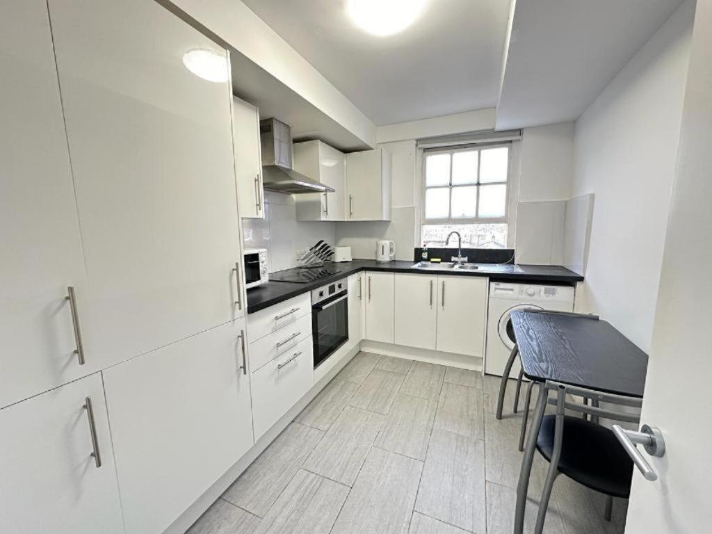 Apartment Beautiful Family Edgware Road London