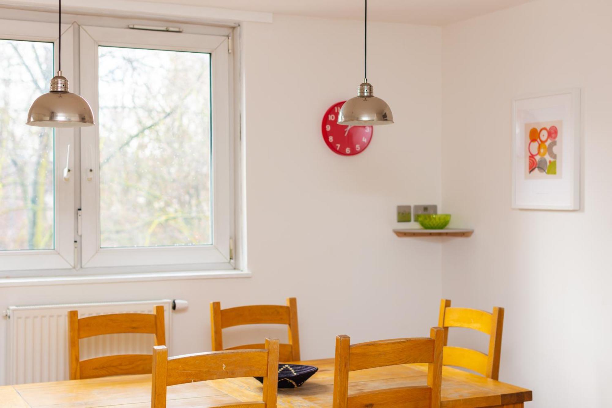Spacious 3 Bedroom In Old Street Appartement