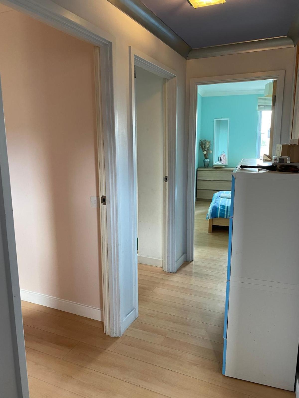 Apartamento 2 Bed Flat With Balcony - Zone 1