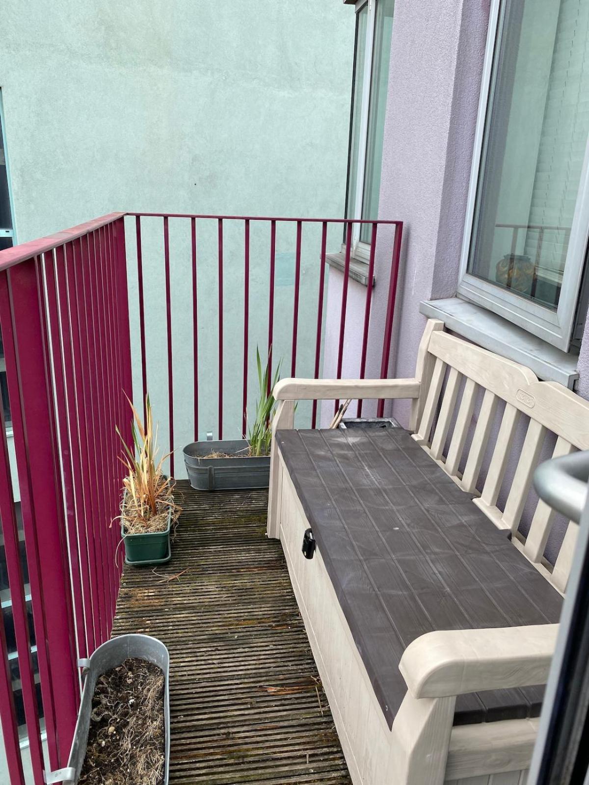2 Bed Flat With Balcony - Zone 1 Apartamento *