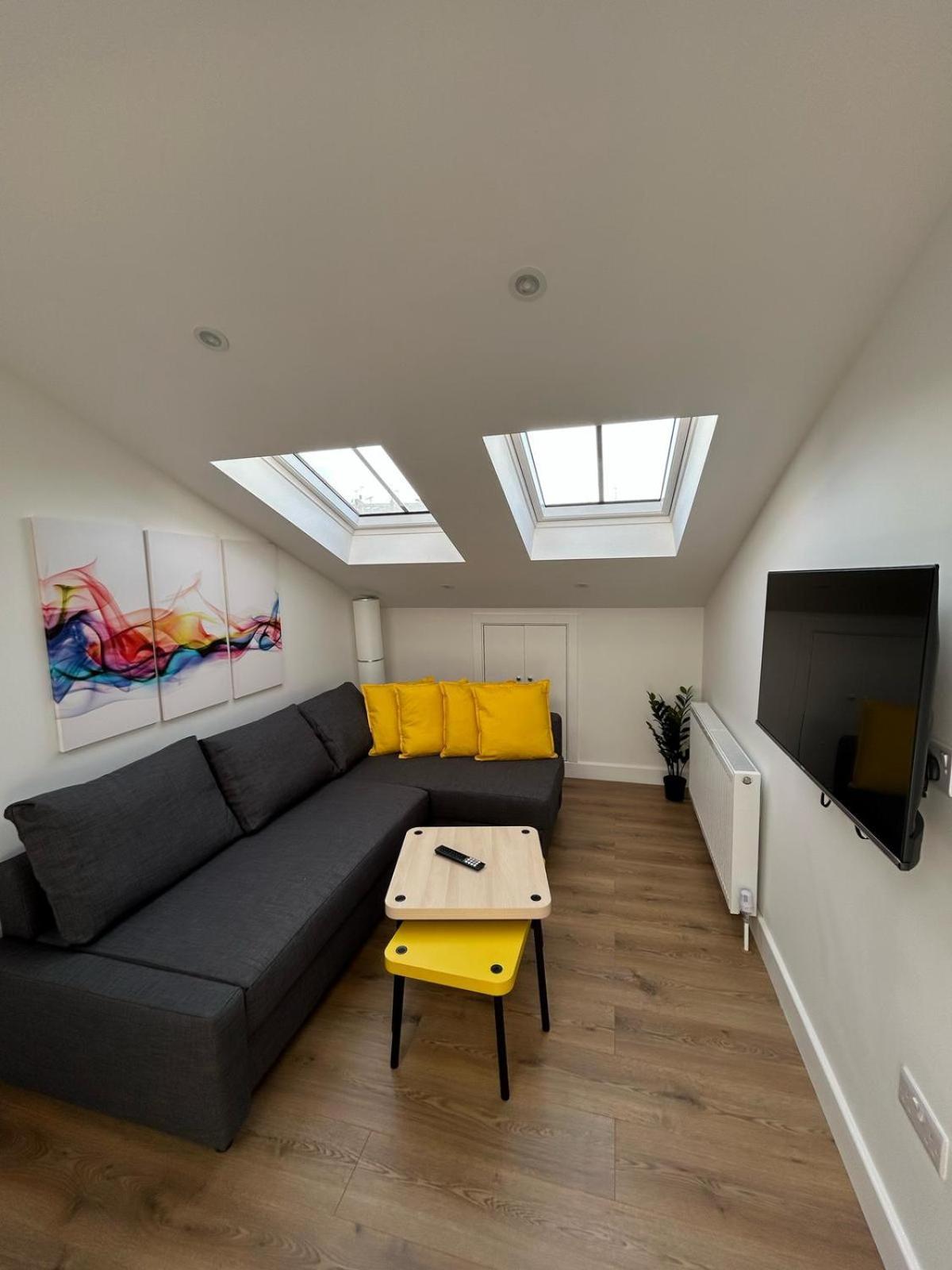2 Bedroom Flat Pimlico Appartement *