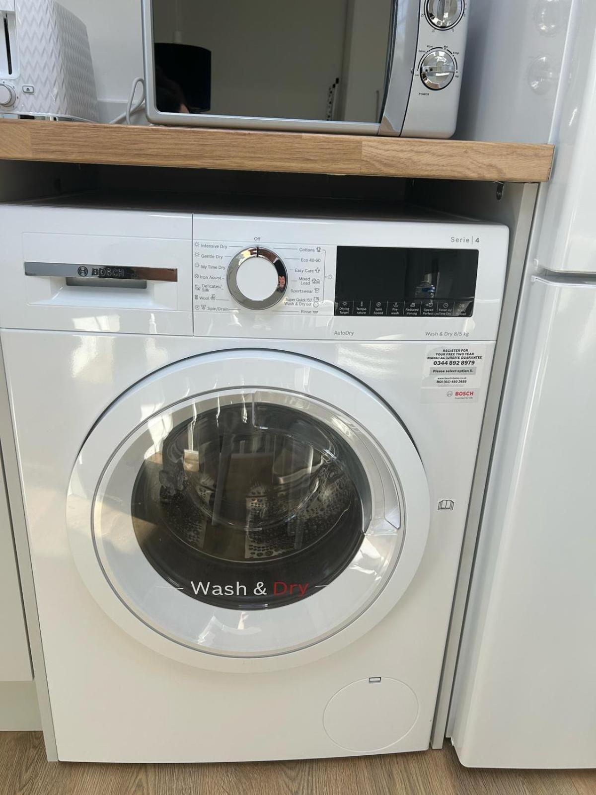 2 Bedroom Flat Pimlico Londen