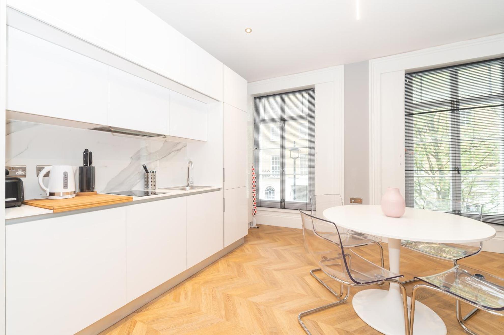 Luxury In Paddington Apartahotel *
