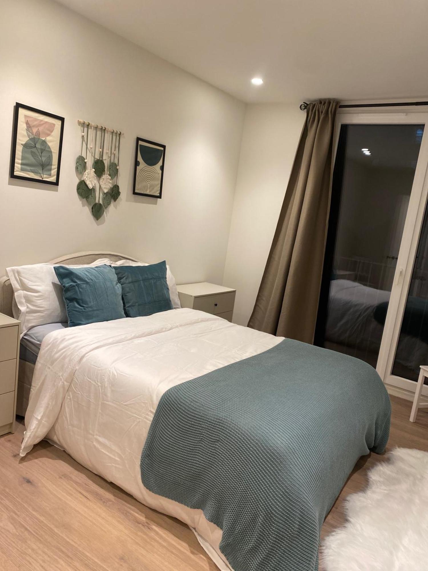Appartement Stylish 2-bedroom In - Sleeps 4 Londen
