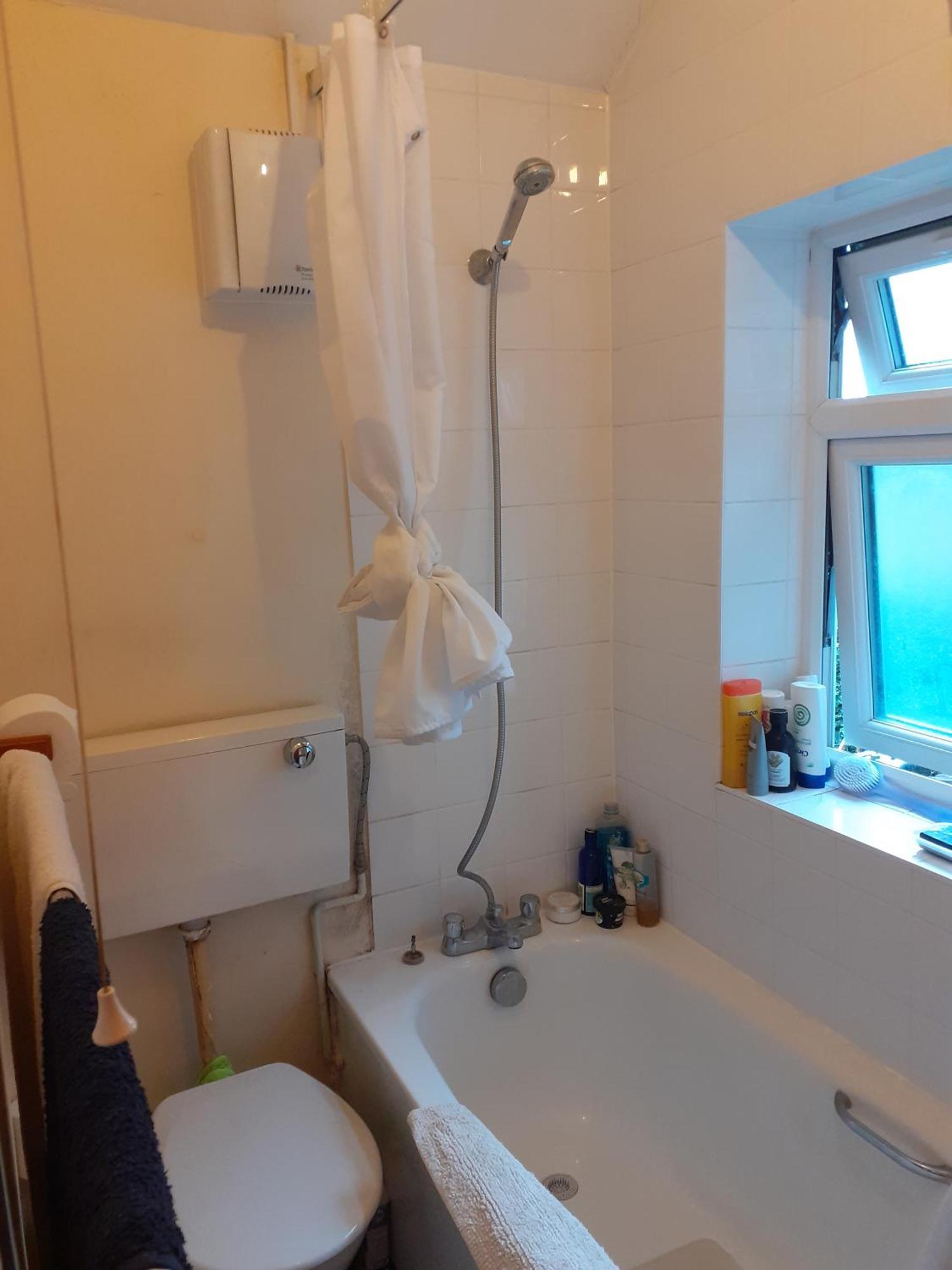 Apartment East Apartmentsleeps2-garden-transportlinks London