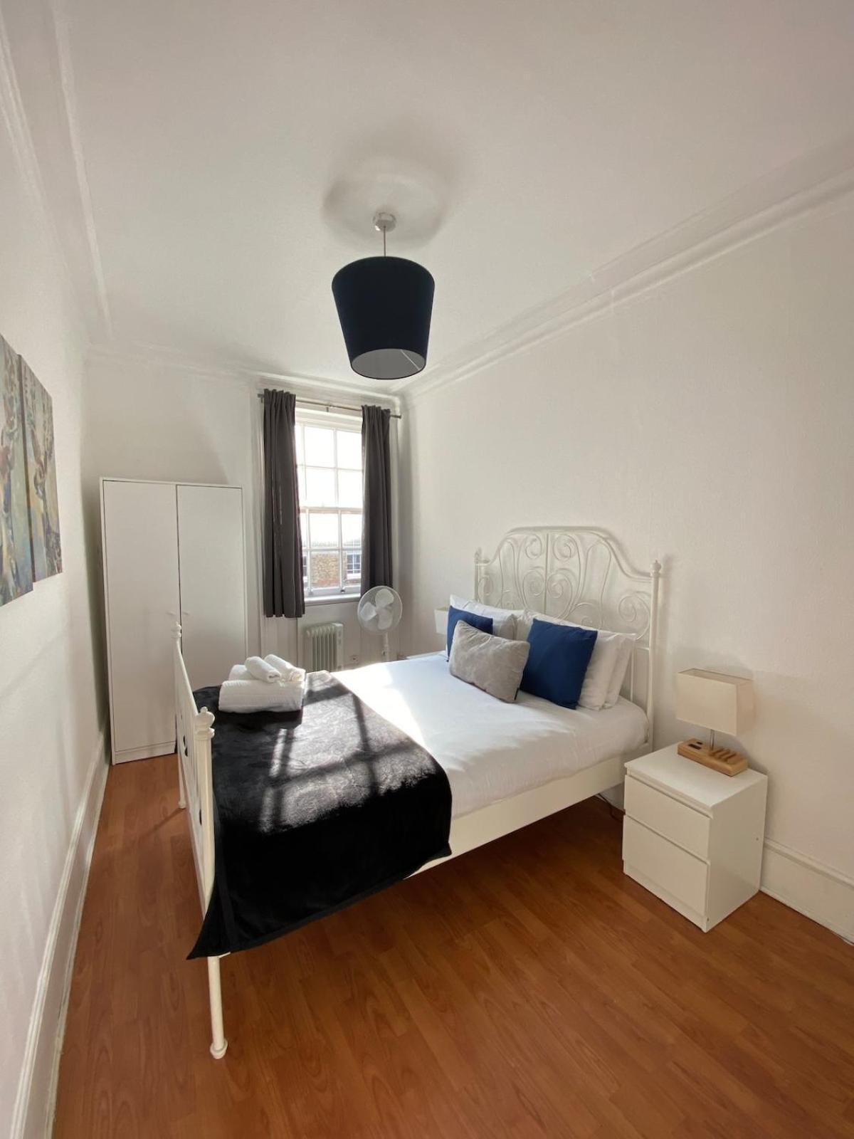 Appartement Lovely 2 Bed Flat In Soho! *
