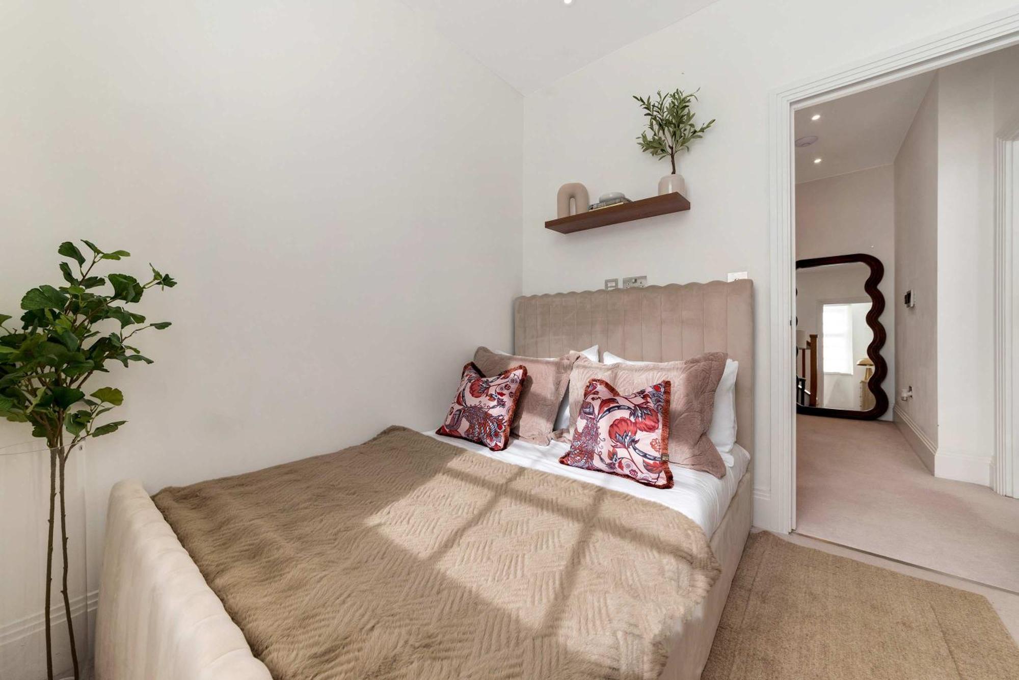 Madestays Premium Knightsbridge Townhouse Londen