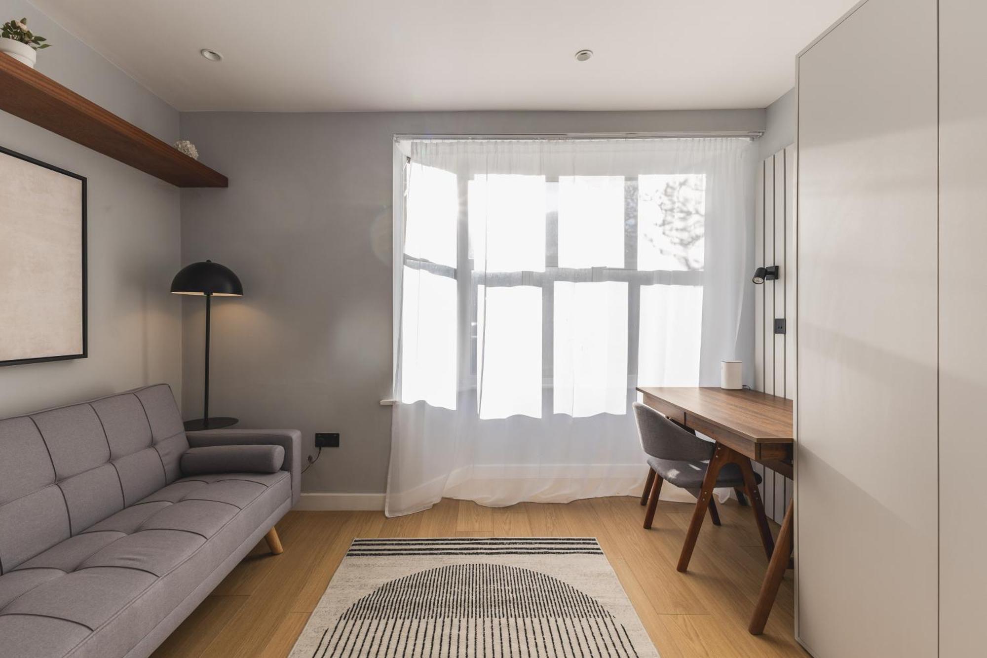 Upscale House In Acton East London