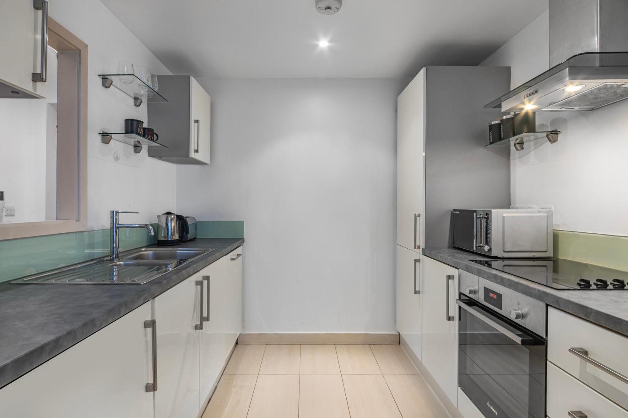London's Famous Brick Lane - 1 Bed Flat Sleeps 5 * London