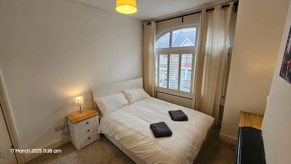 Holiday home Beautiful 4 Bedroom House With Separate Office & Garden